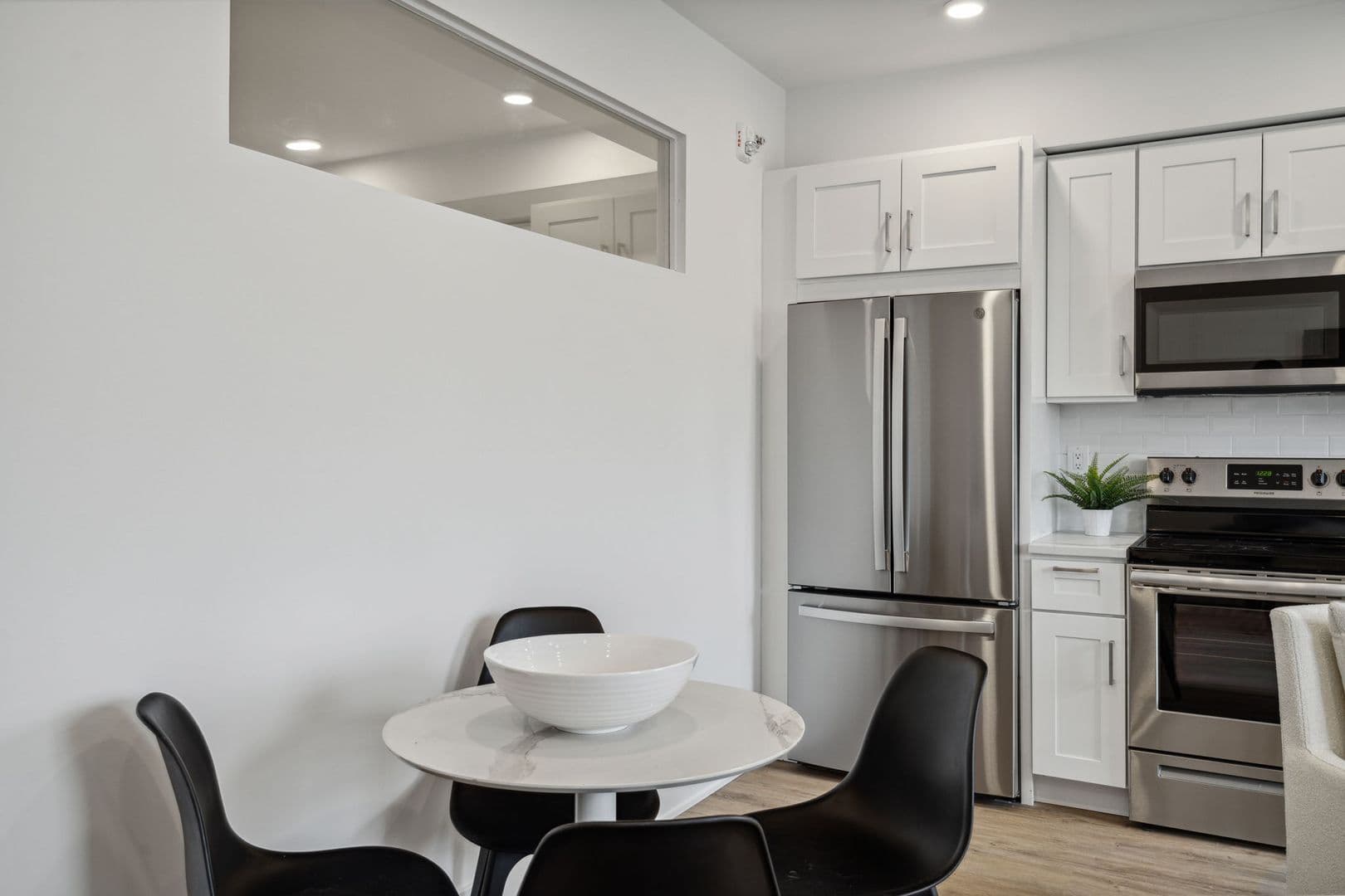 Philadelphia Apartment: 1201 W Girard Avenue