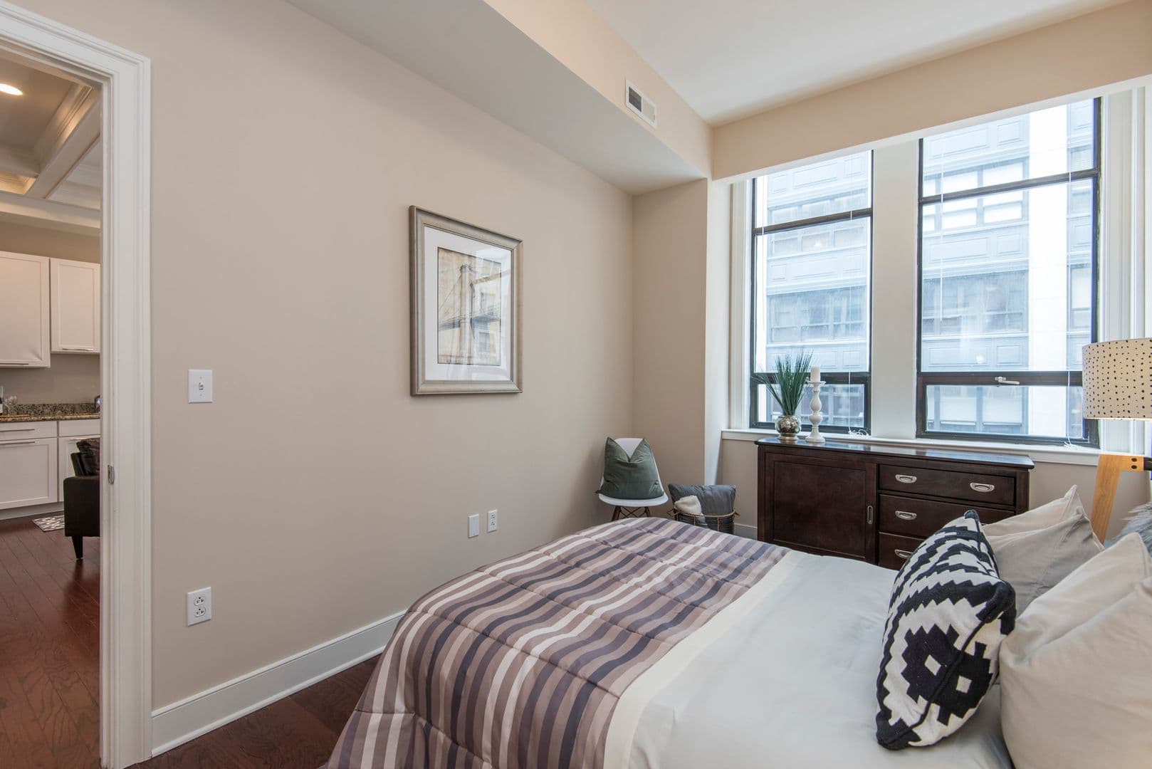 Philadelphia Apartment: 1501 Locust Street [Residential]