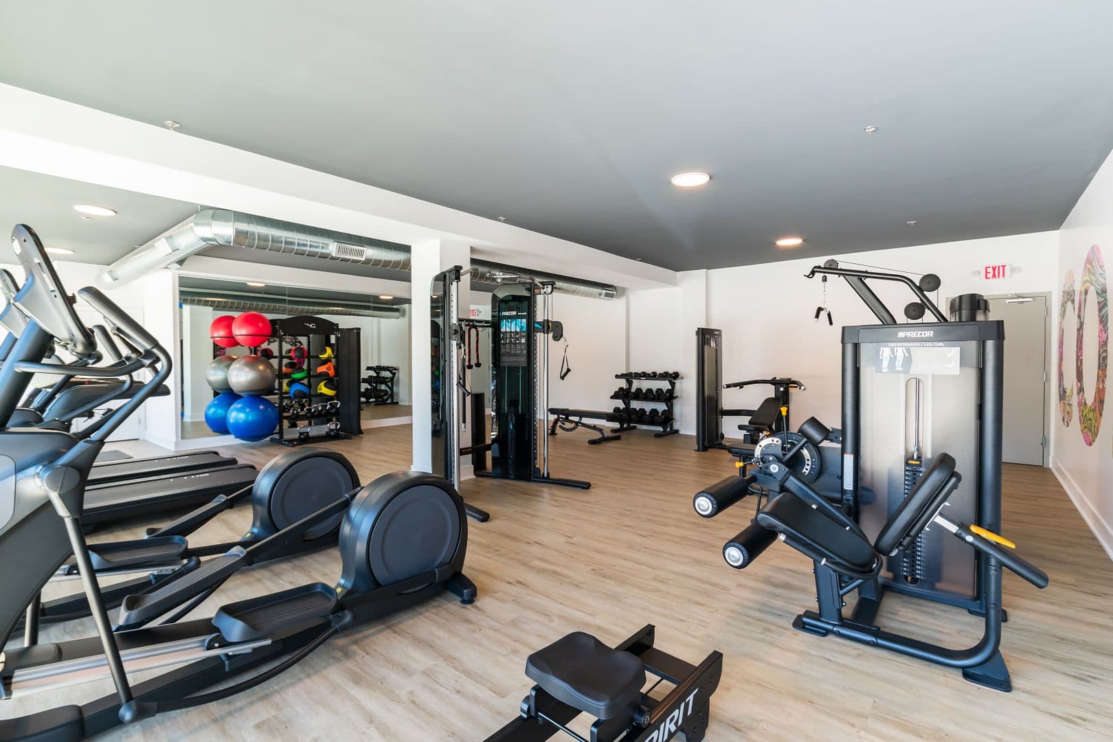 Philadelphia Apartment: 1201 W Girard Avenue