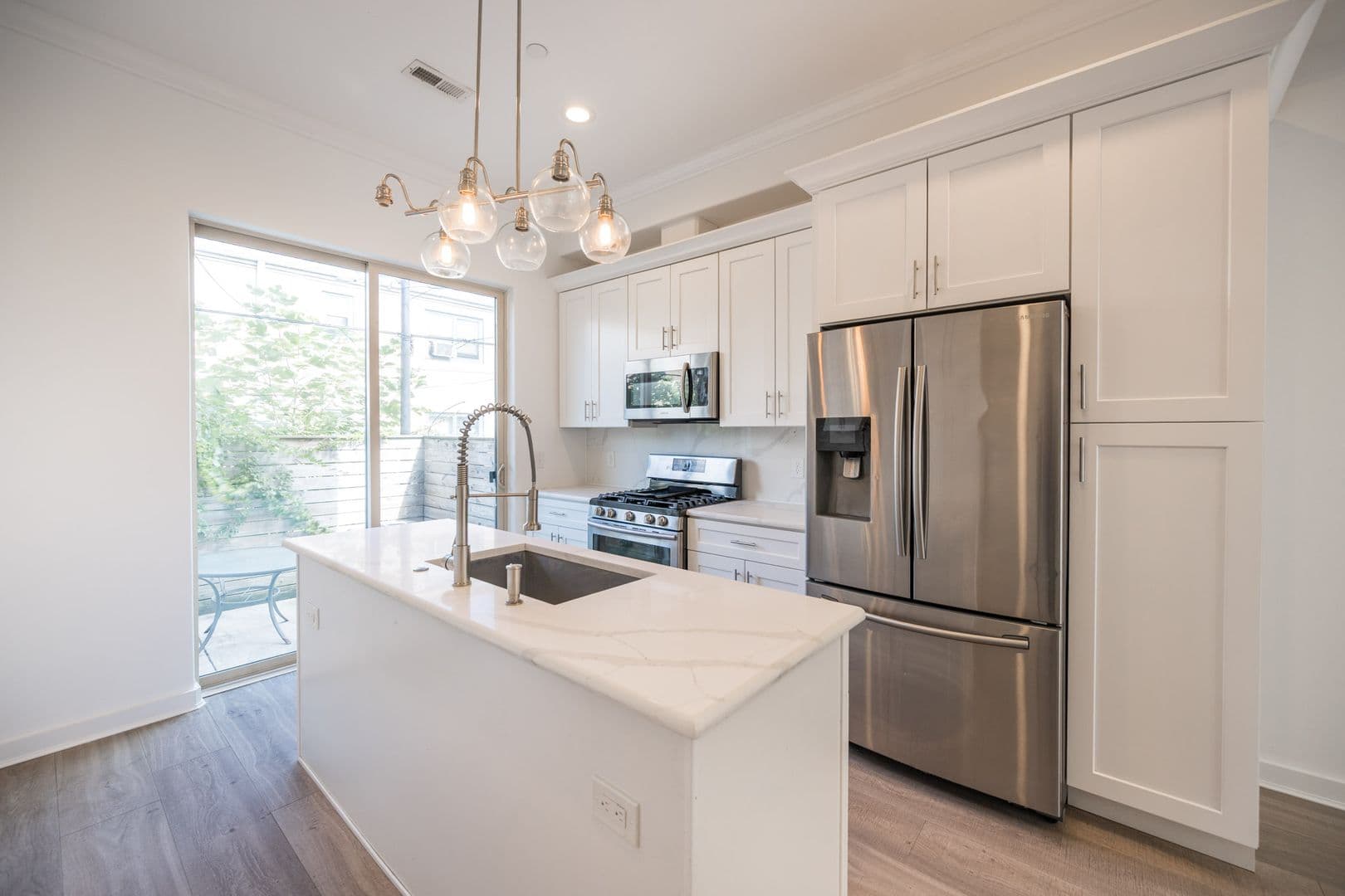 Philadelphia House: 2137 Cross St