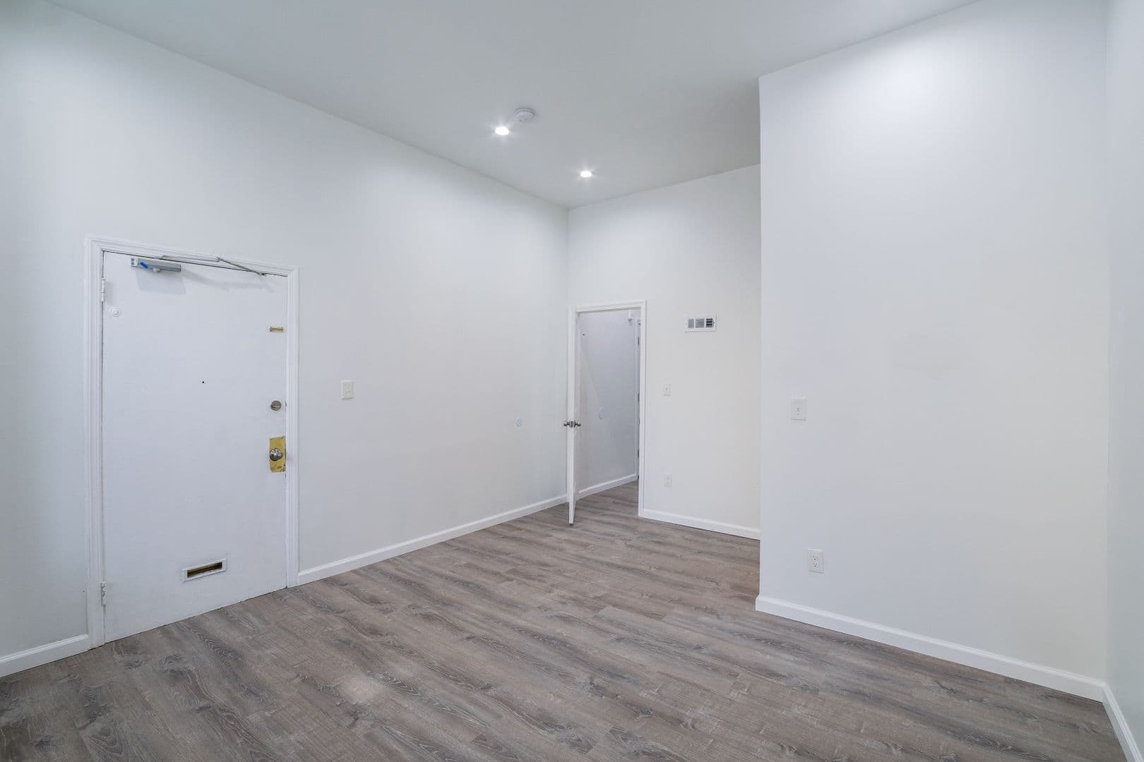 Philadelphia Apartment: 1726 Pine Street