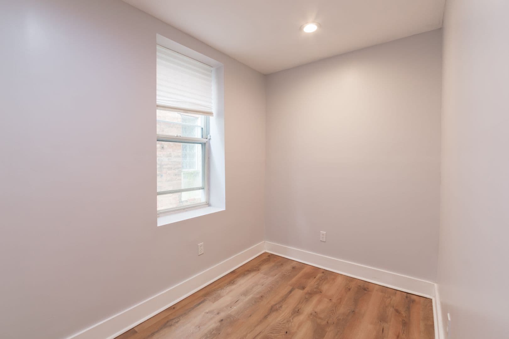 Philadelphia Apartment: 5111 Willows Avenue