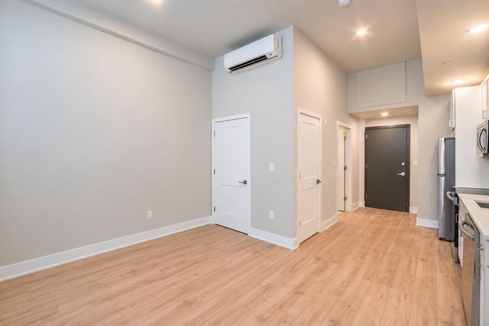 Philadelphia Apartment: 1300 S 19th Street