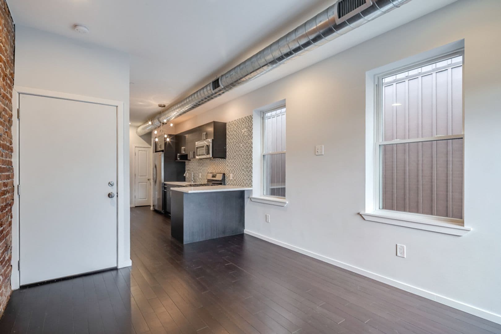 Philadelphia Apartment: 927 N 2nd Street