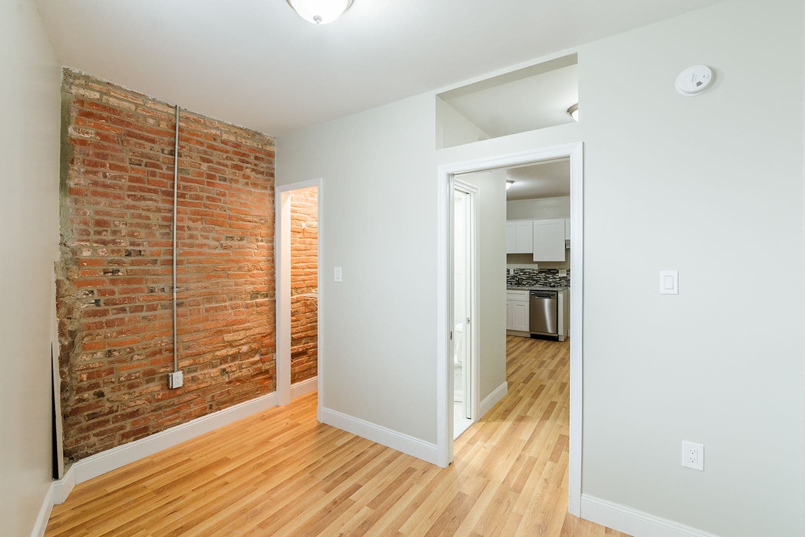 Philadelphia Apartment: 1126 E Passyunk Ave