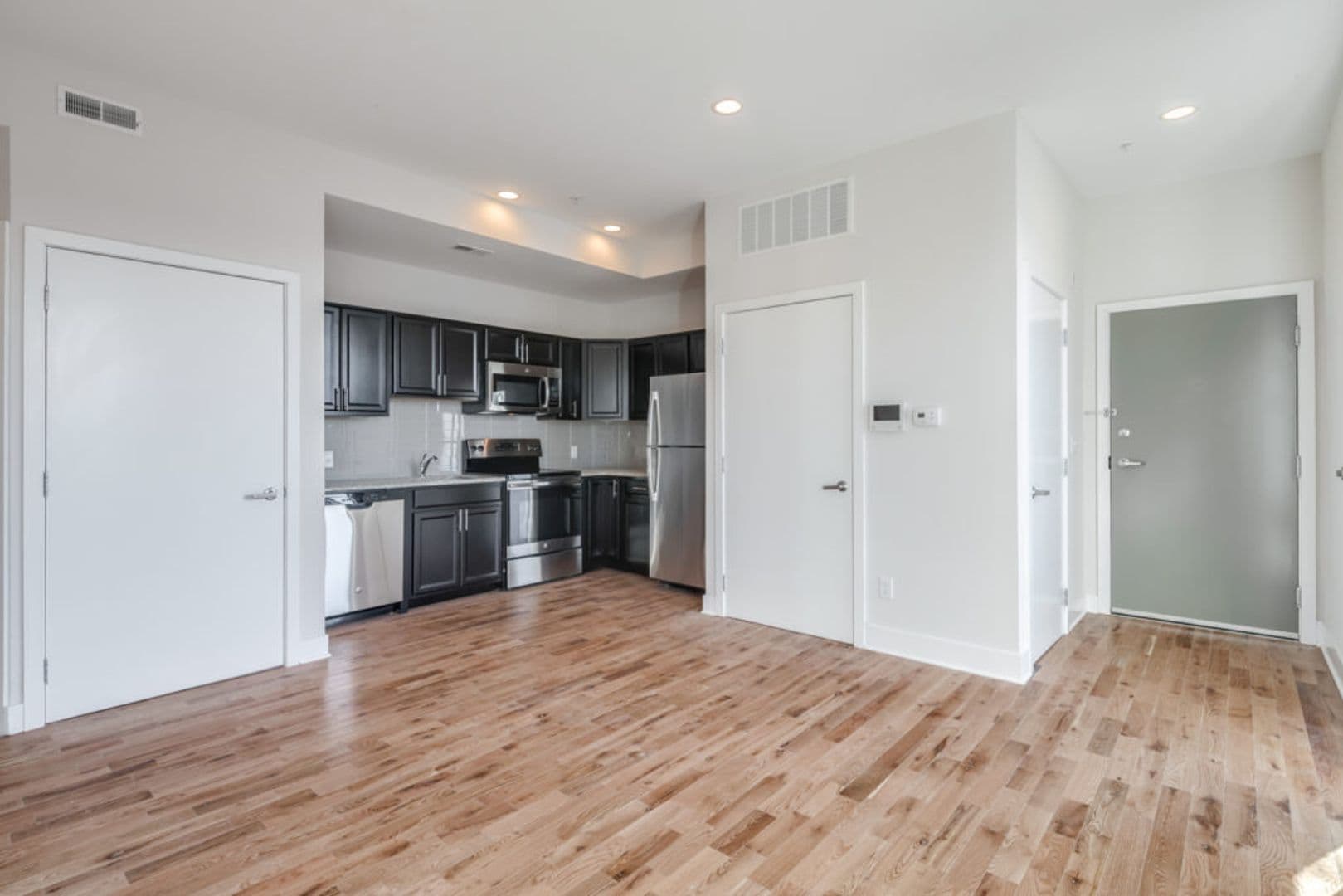 Philadelphia Apartment: 514 South Street