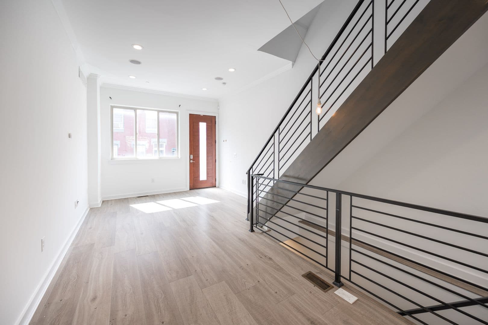 Philadelphia House: 2137 Cross St
