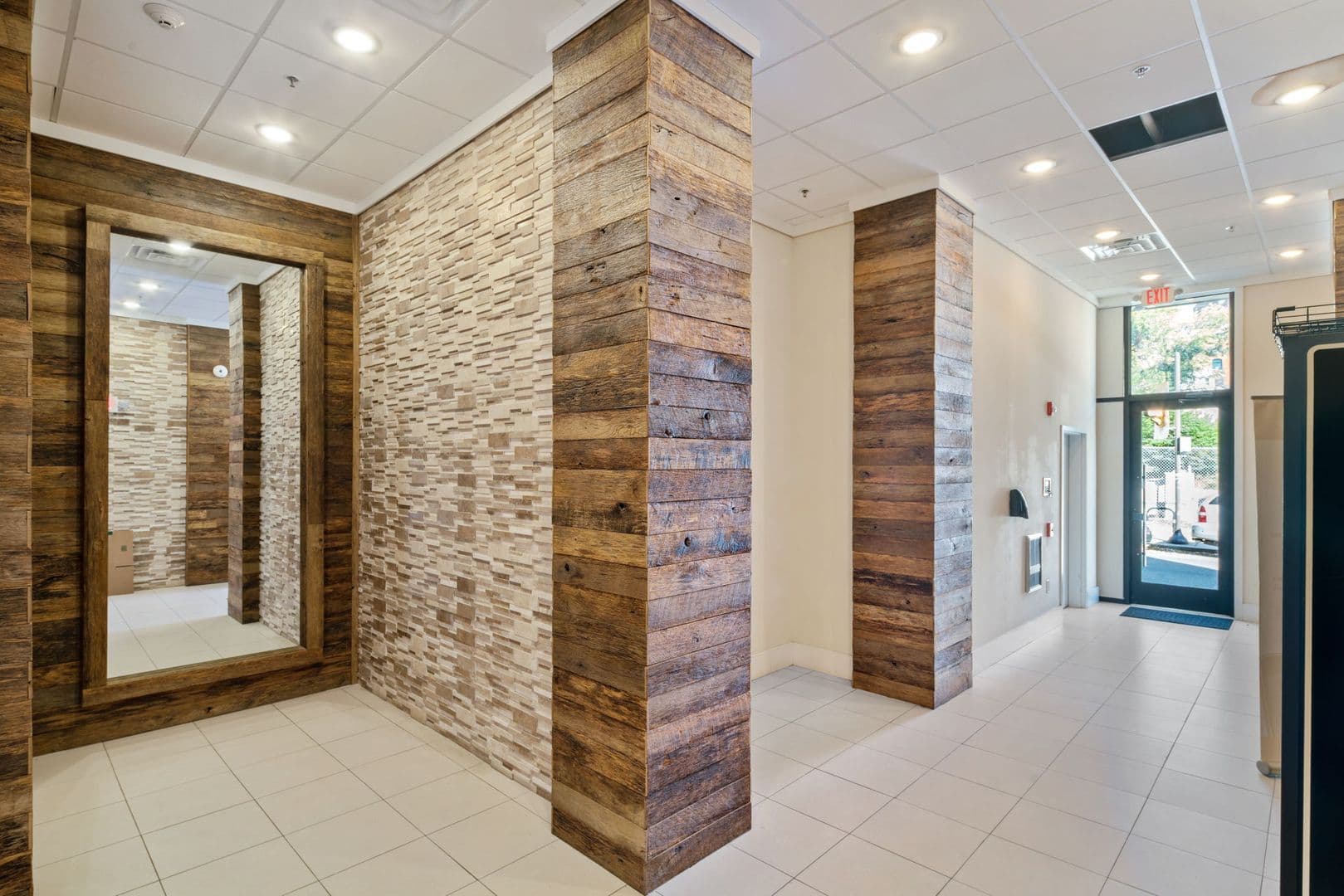 Philadelphia Apartment: 1430 South Street