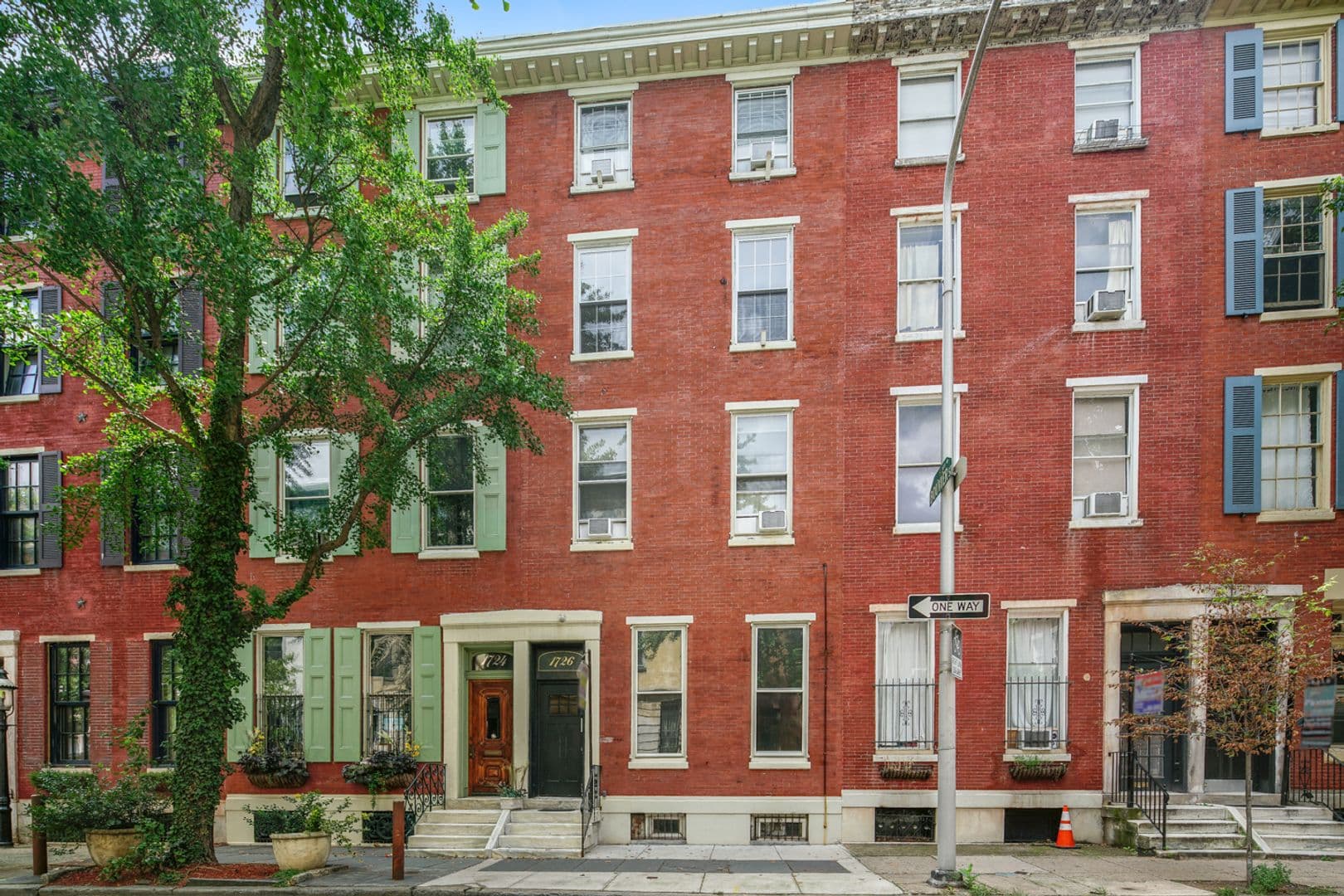 Philadelphia Apartment: 1726 Pine Street