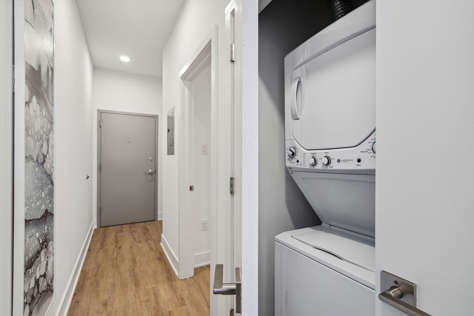 Philadelphia Apartment: 1201 W Girard Avenue