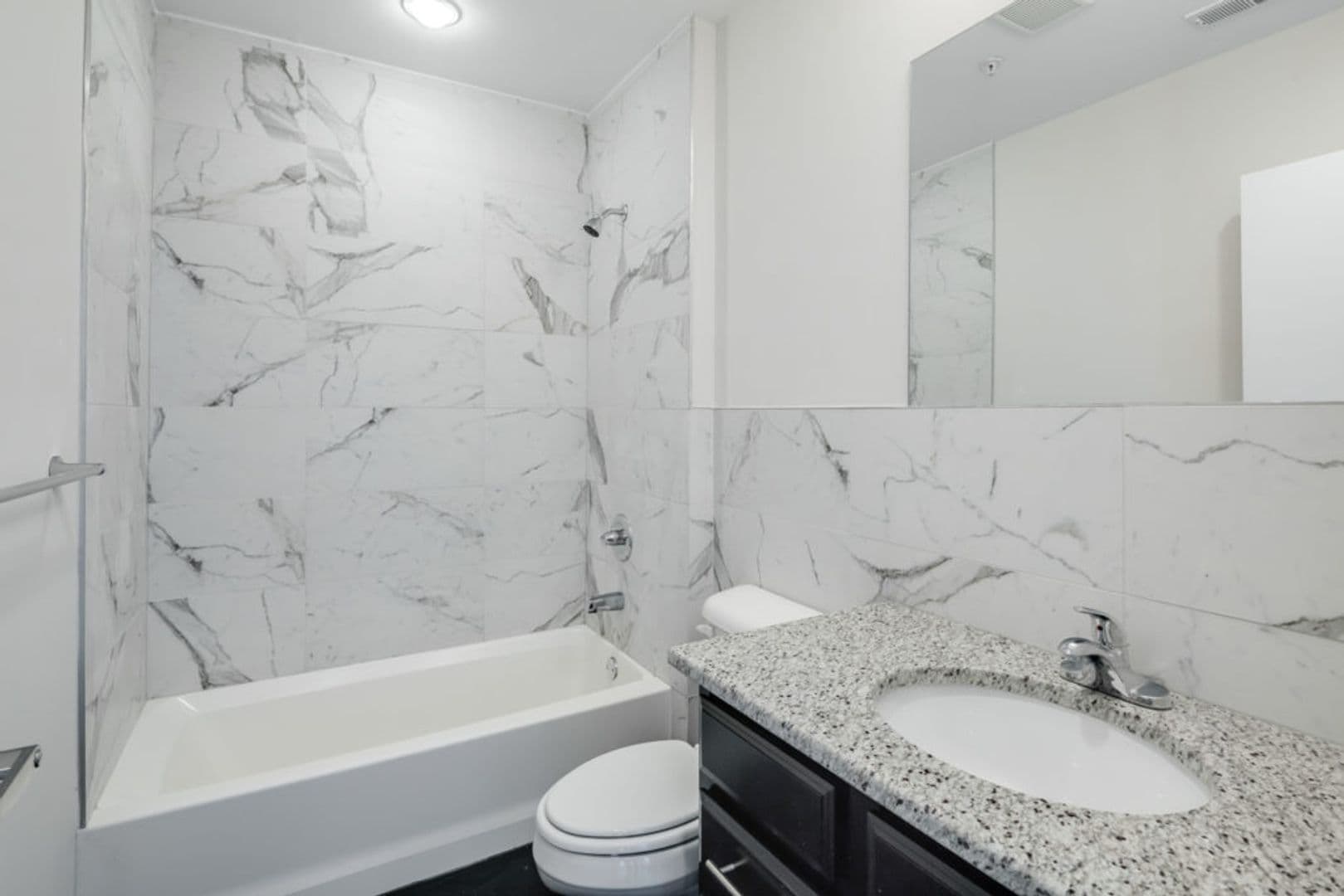 Philadelphia Apartment: 514 South Street