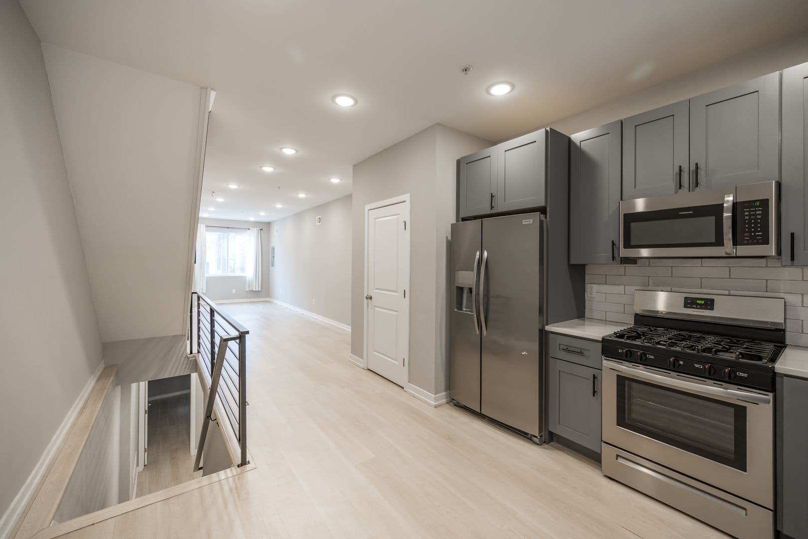 Philadelphia Apartment: 2428 Jasper Street