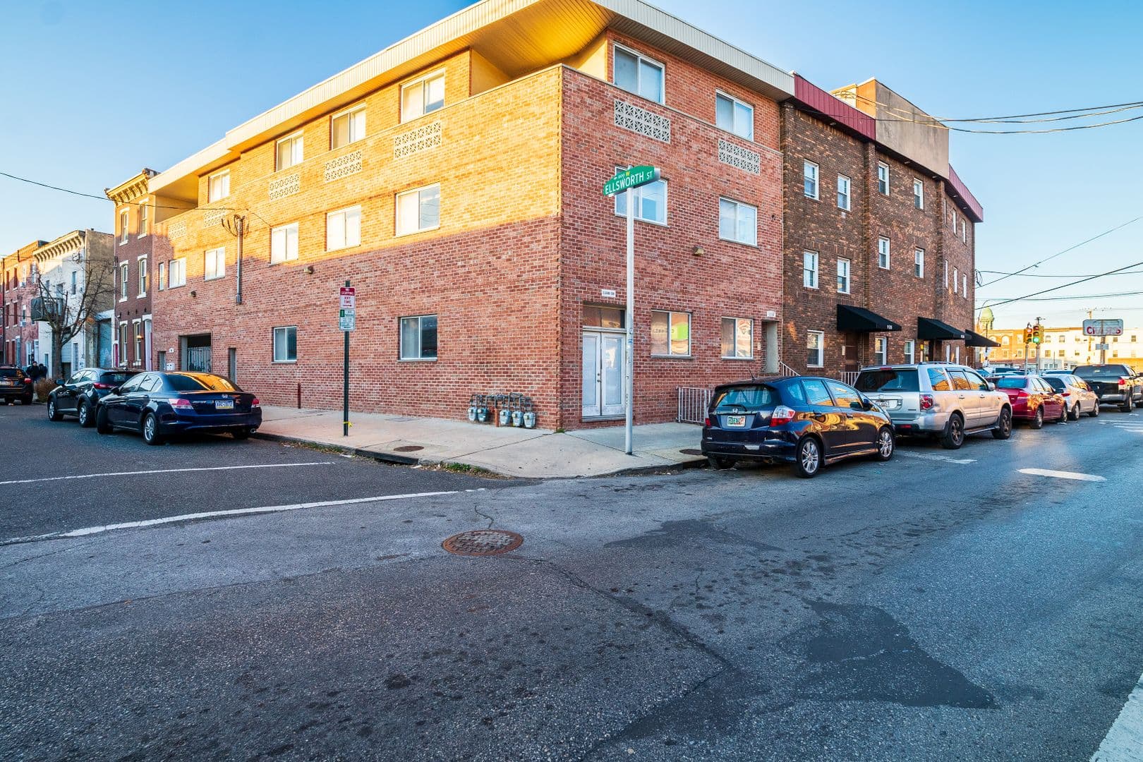 Philadelphia Apartment: 1126 E Passyunk Ave