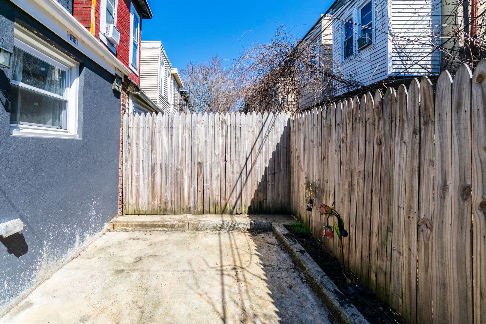 Philadelphia House: 1829 N 27th St