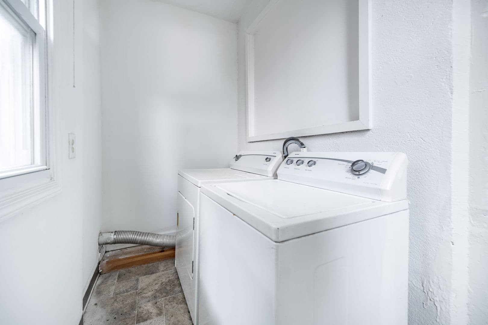 Philadelphia House: 1535 S Hicks Street