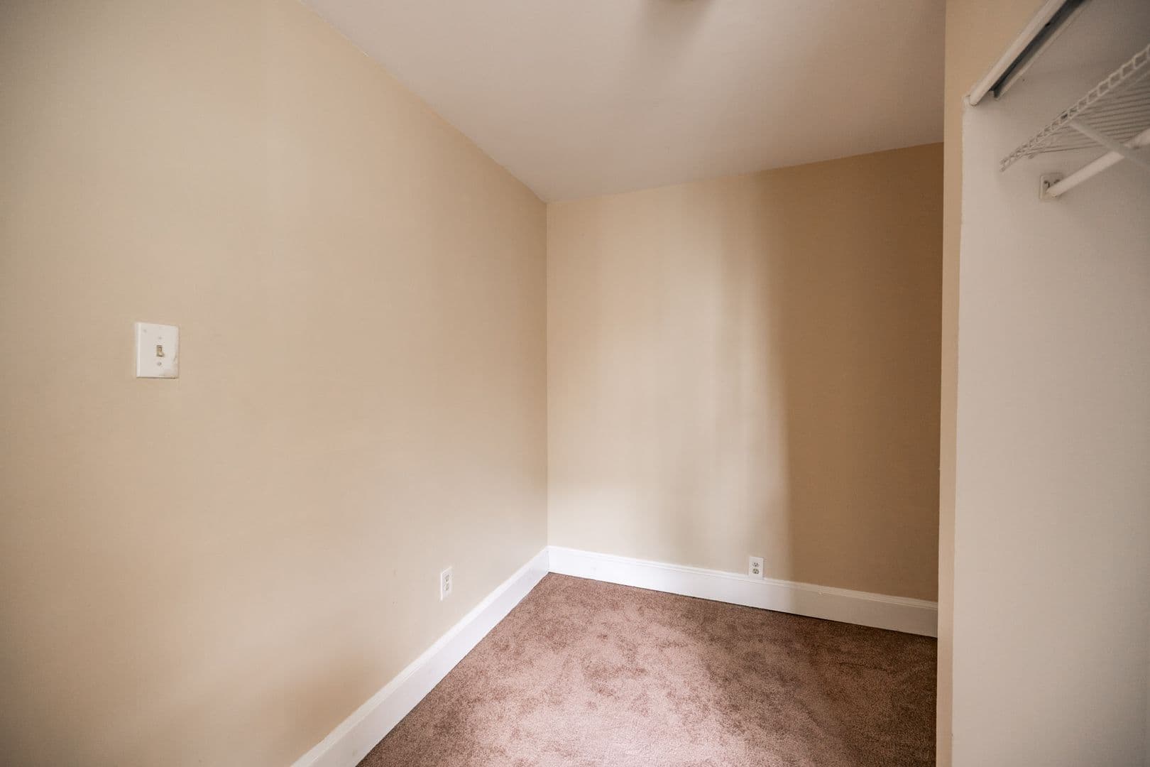 Philadelphia House: 1535 S Hicks Street