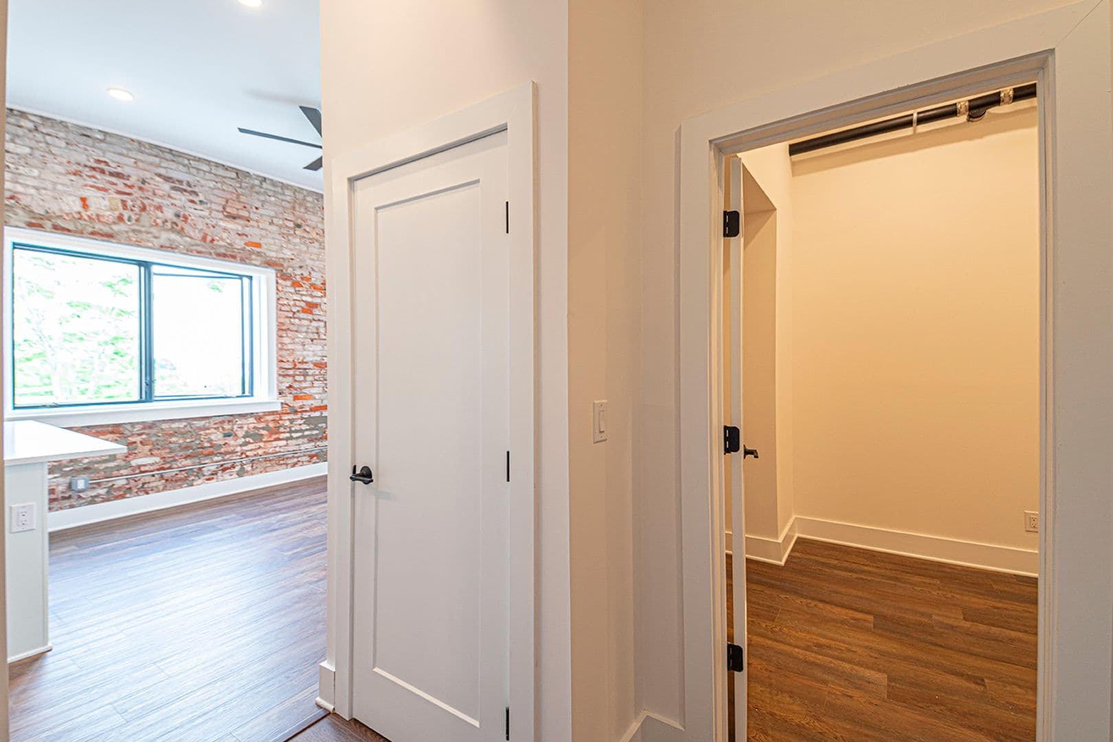 Philadelphia Apartment: 1211 Bainbridge St