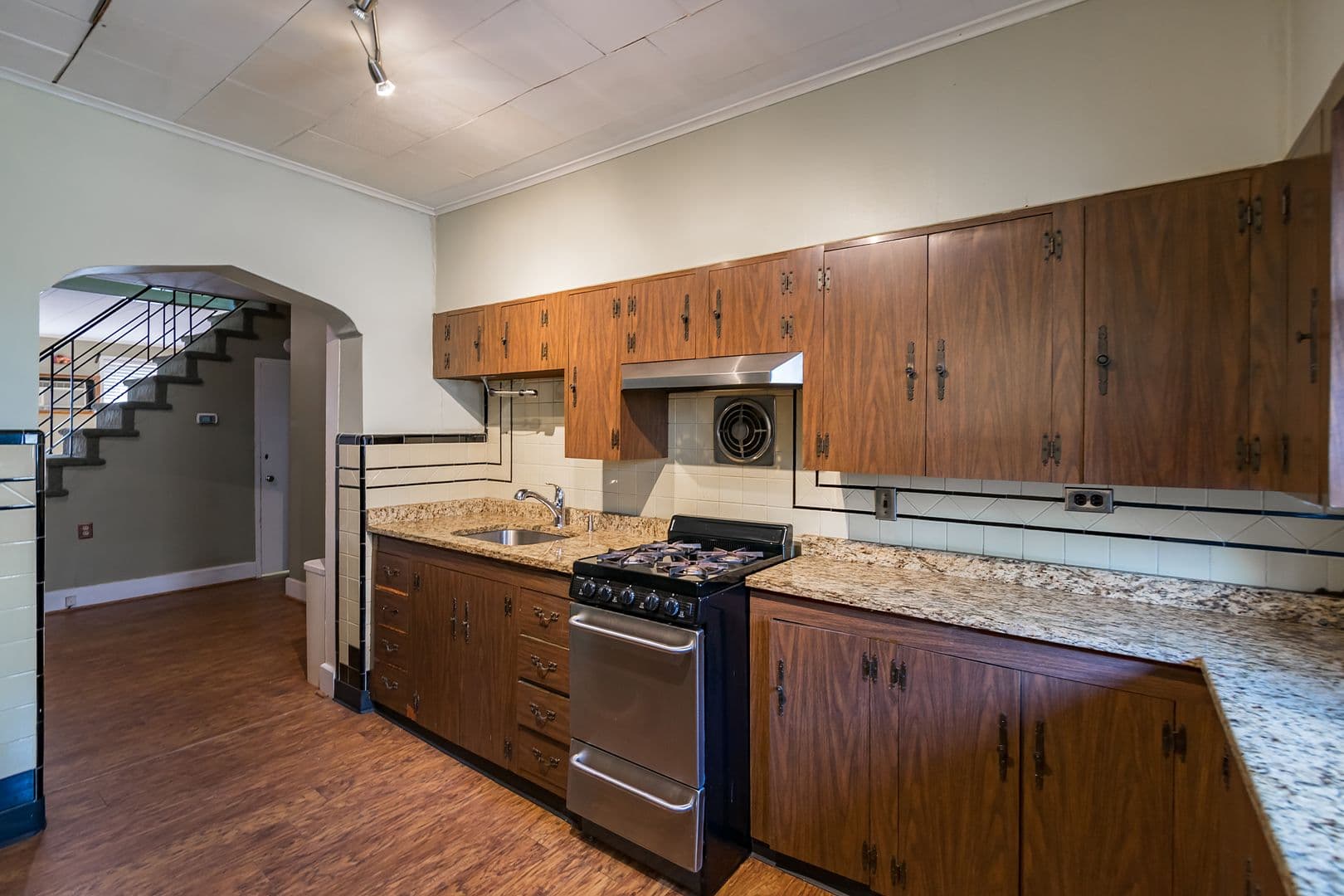 Philadelphia House: 2231 S Clarion St.