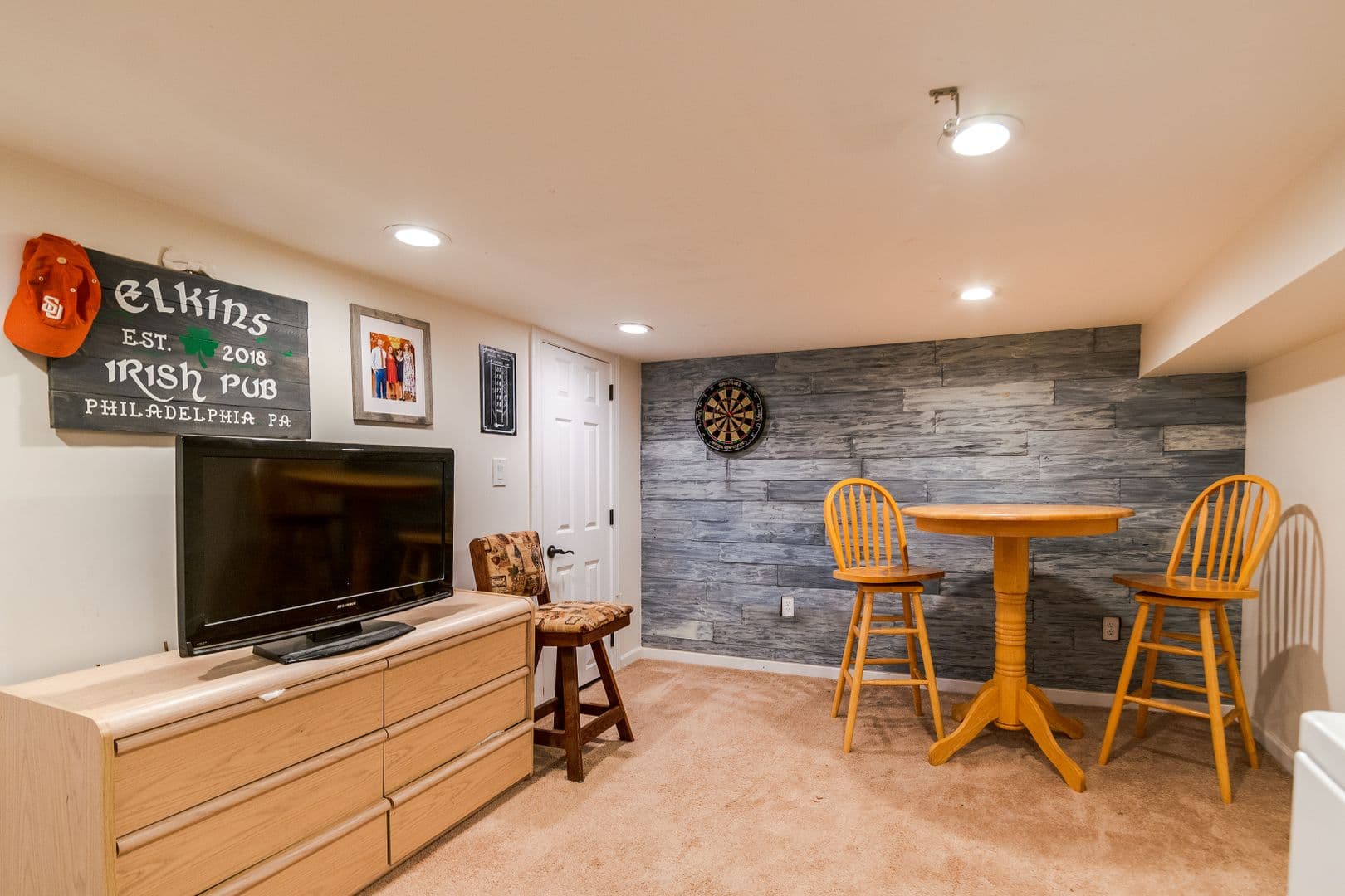 Philadelphia House: 2627 E Thompson Street