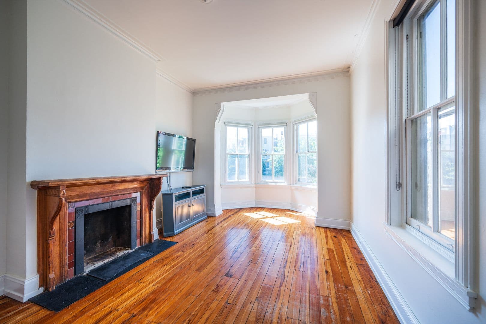 Philadelphia House: 206 S 43rd St