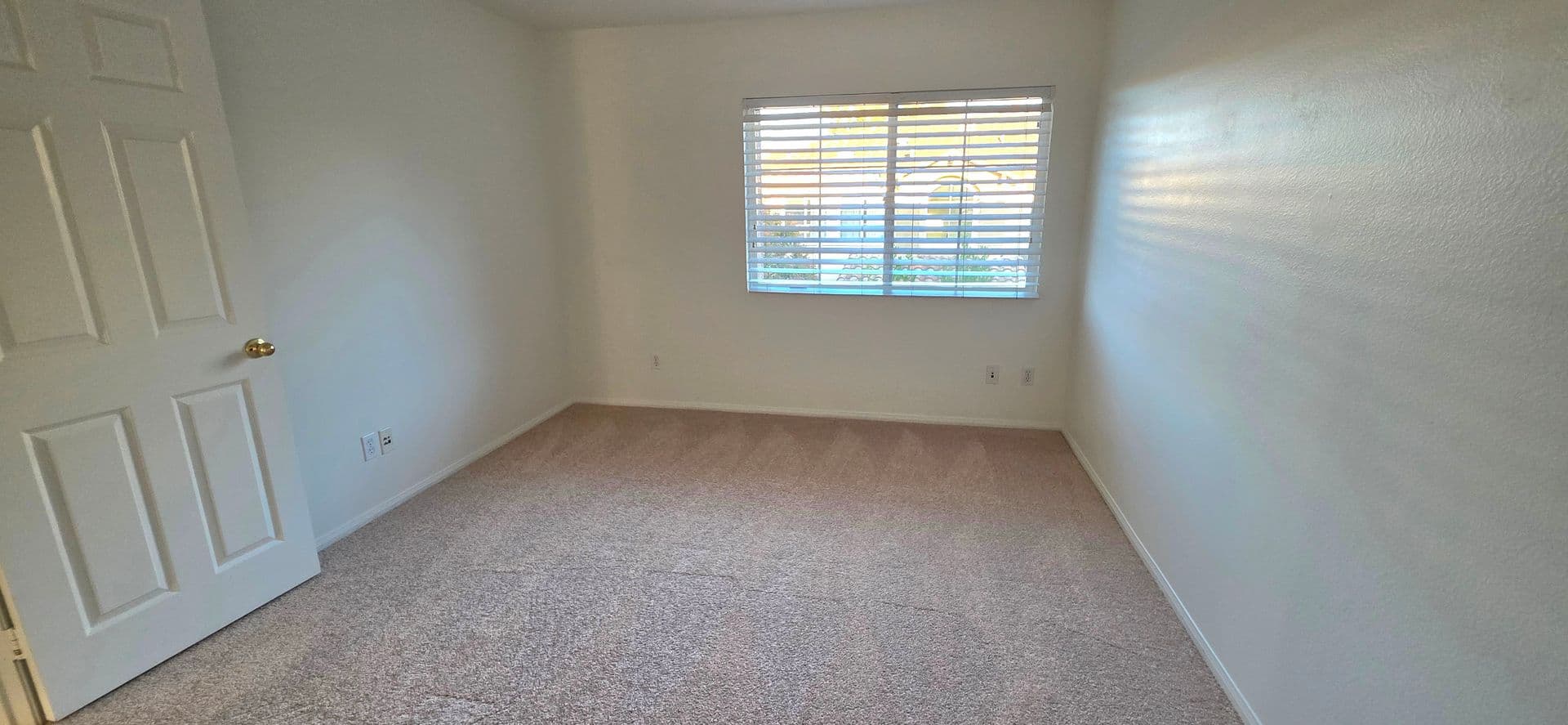 Newbury Park Townhome: 1372 Ashton Park Ln