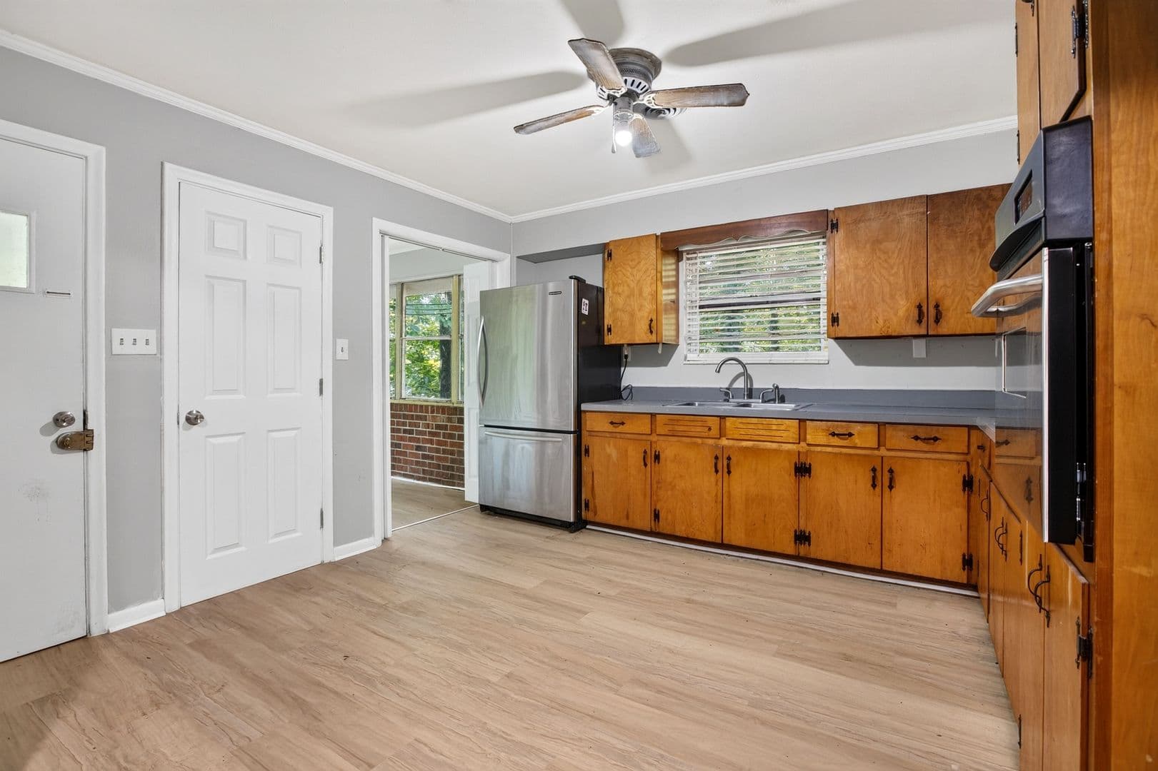 Cleveland Apartment: 3705 Crestview Pl NW