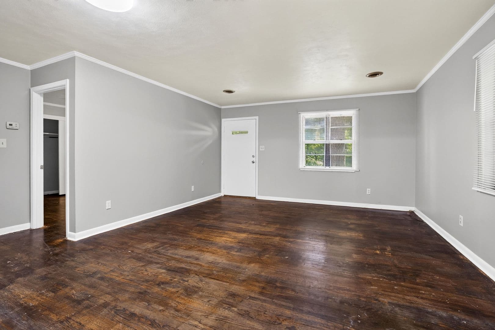 Cleveland Apartment: 3705 Crestview Pl NW