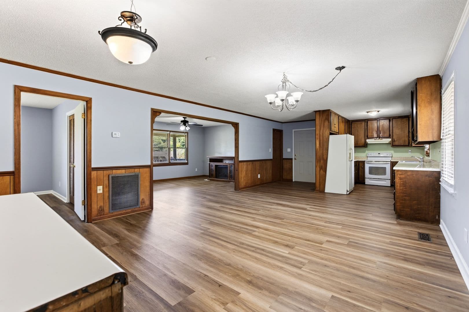 Cleveland House: 661 Brooklawn Trail