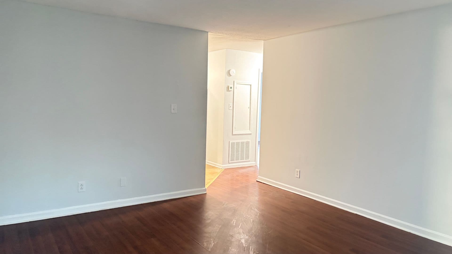 Cleveland Apartment: 3620 N Ocoee St