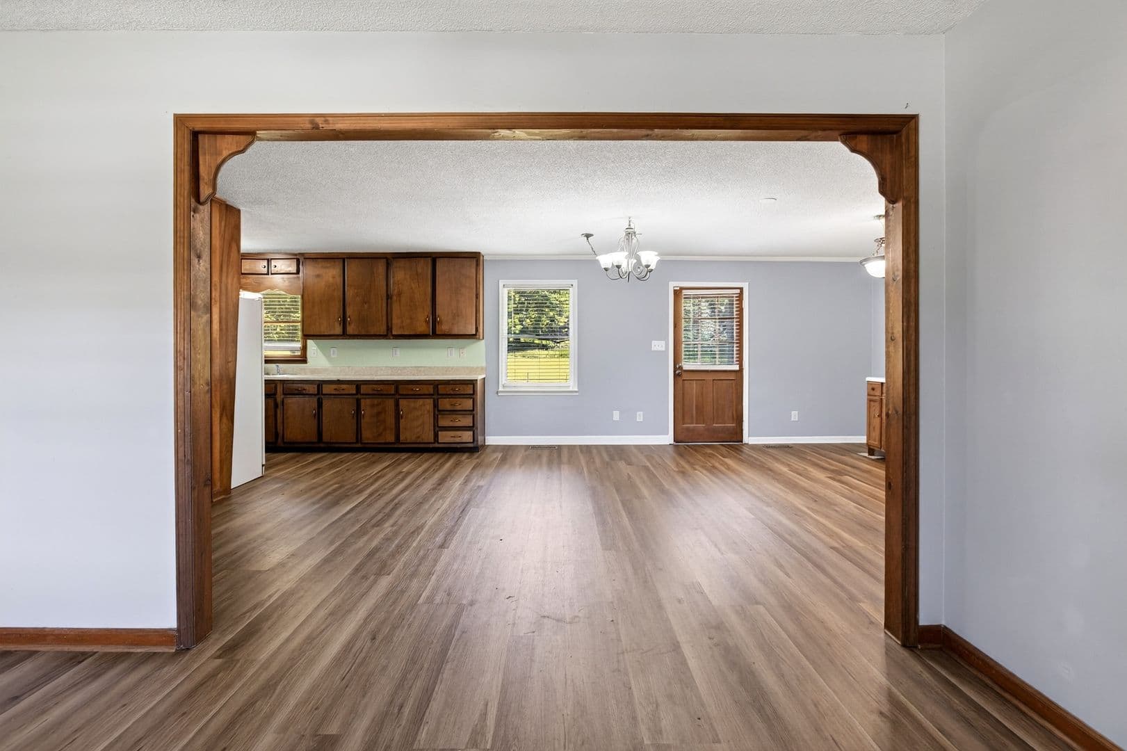 Cleveland House: 661 Brooklawn Trail
