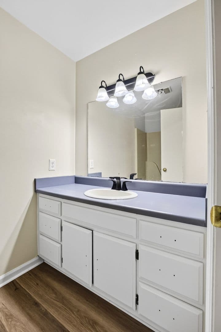 Cleveland House: 661 Brooklawn Trail