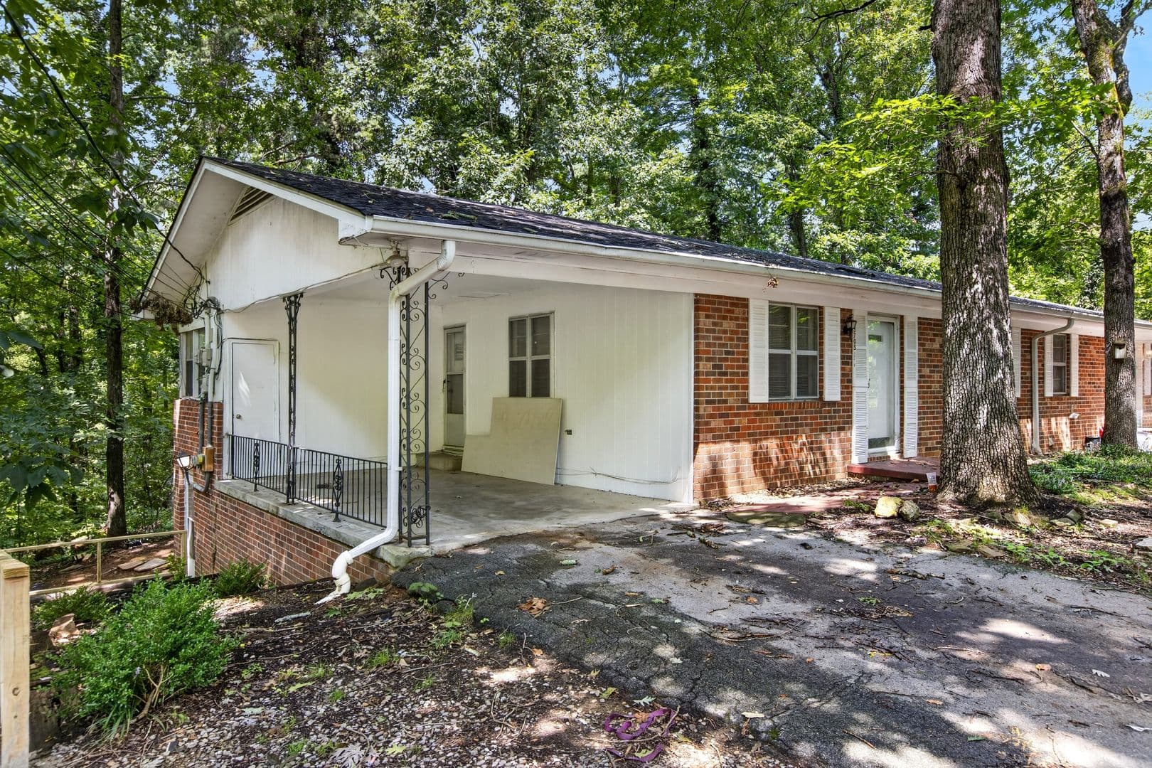 Cleveland Apartment: 3705 Crestview Pl NW