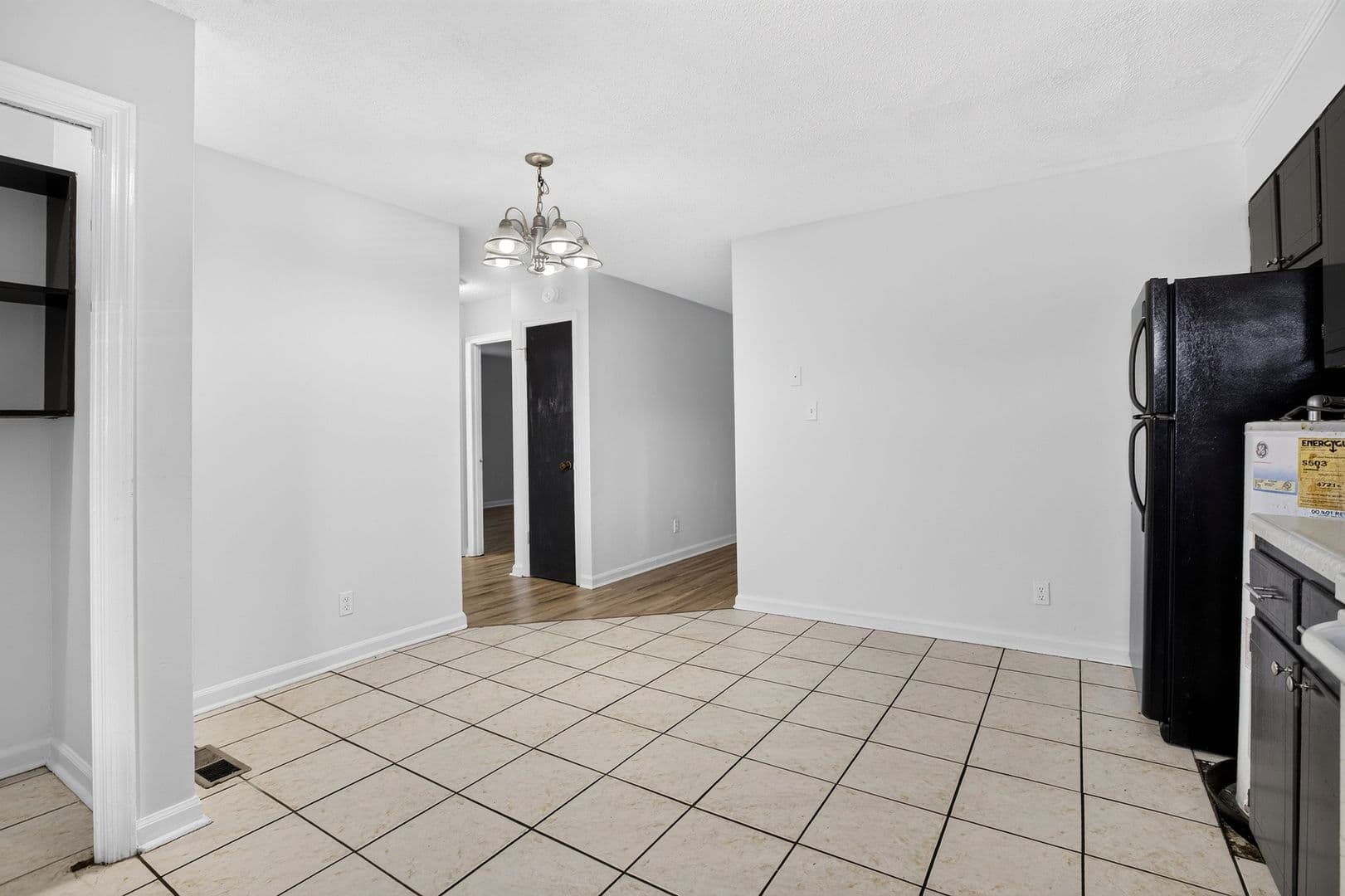 Cleveland Apartment: 3620 N Ocoee St