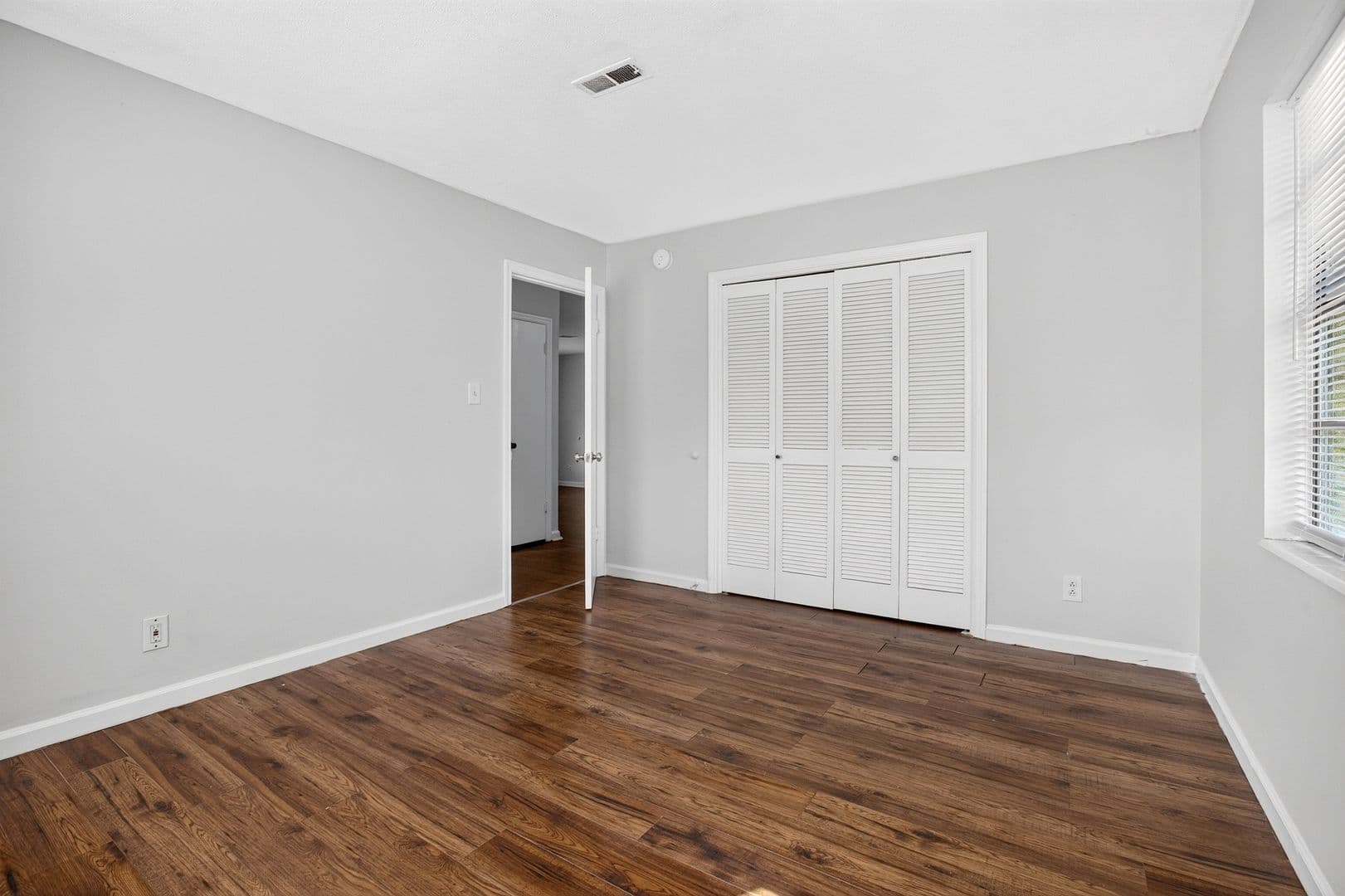 Cleveland Apartment: 3620 N Ocoee St
