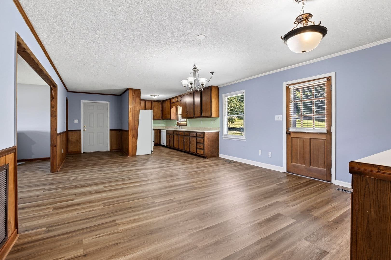 Cleveland House: 661 Brooklawn Trail