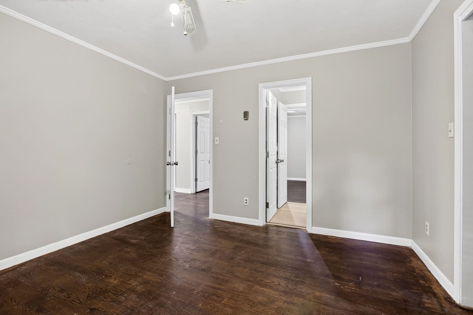 Cleveland Apartment: 3705 Crestview Pl NW