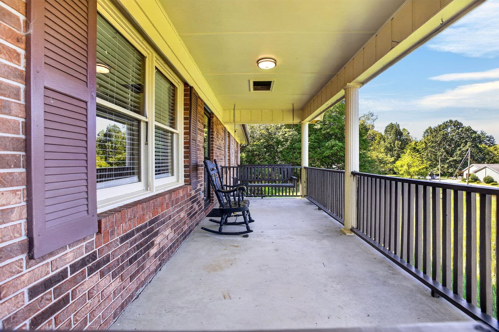 Cleveland House: 661 Brooklawn Trail