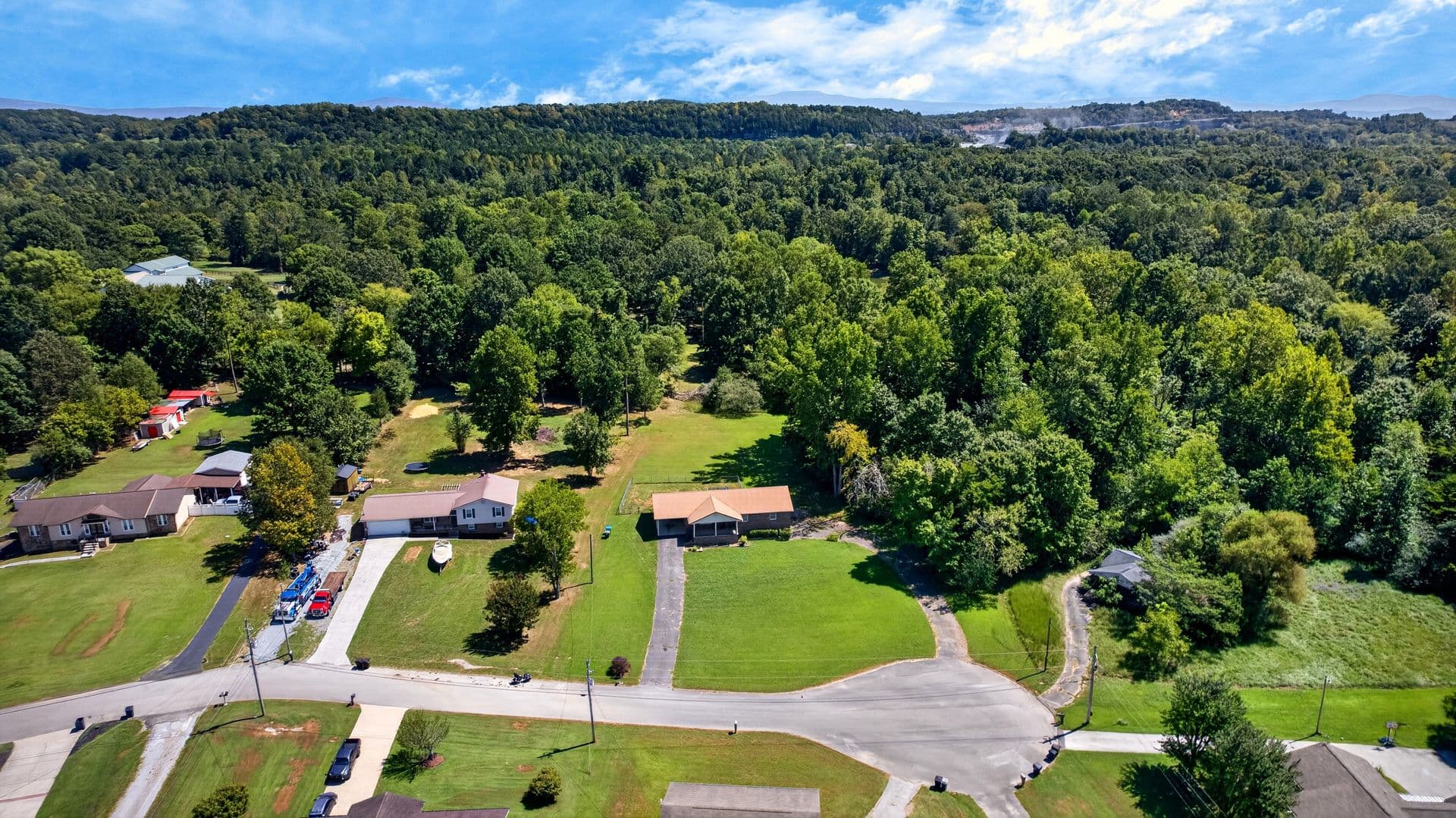 Cleveland House: 661 Brooklawn Trail