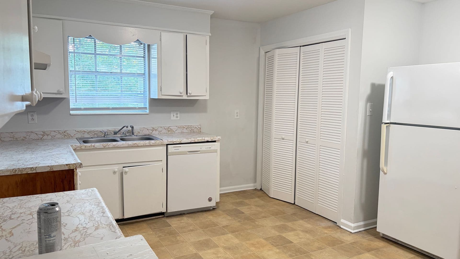 Cleveland Apartment: 3620 N Ocoee St
