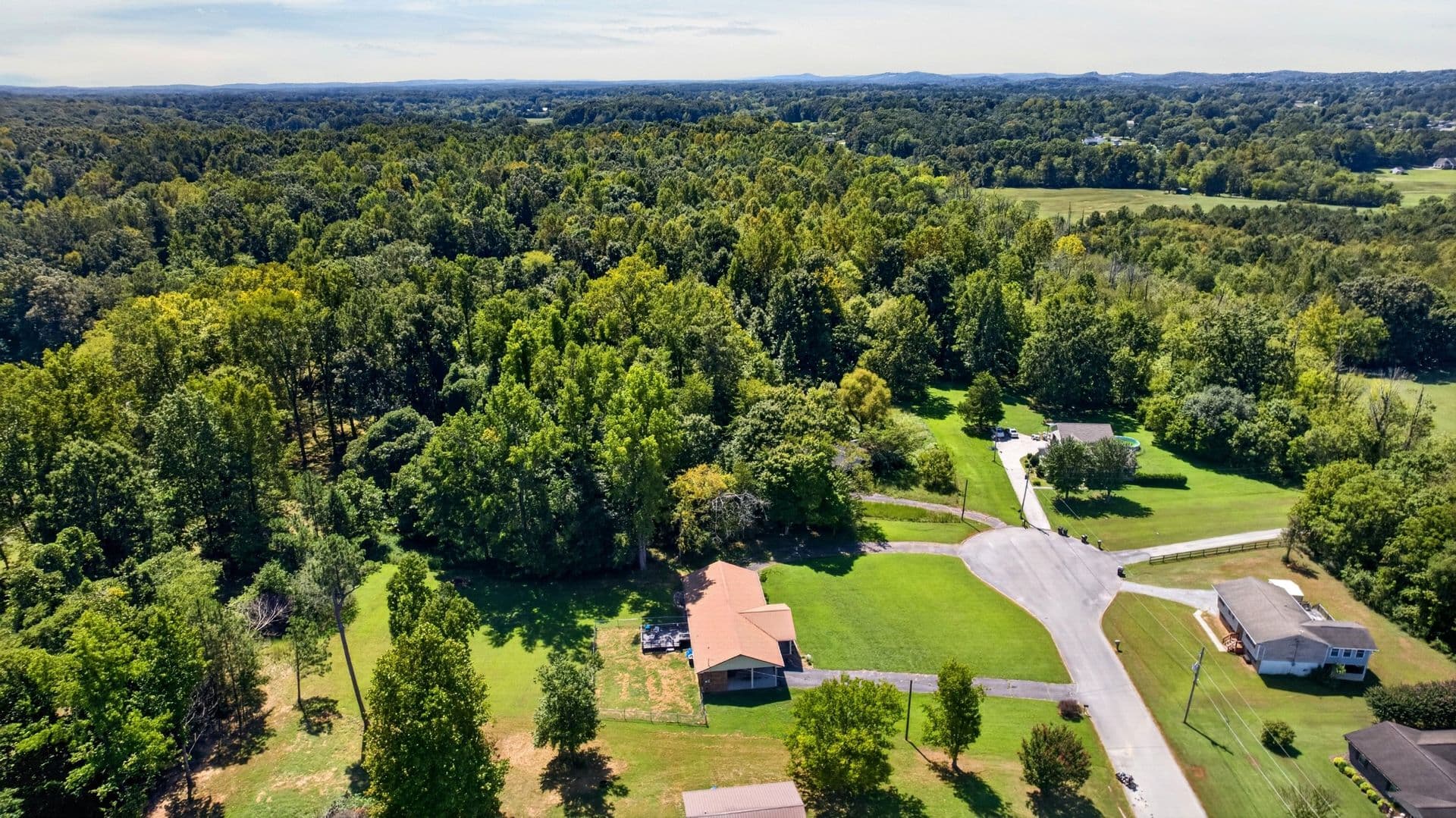 Cleveland House: 661 Brooklawn Trail