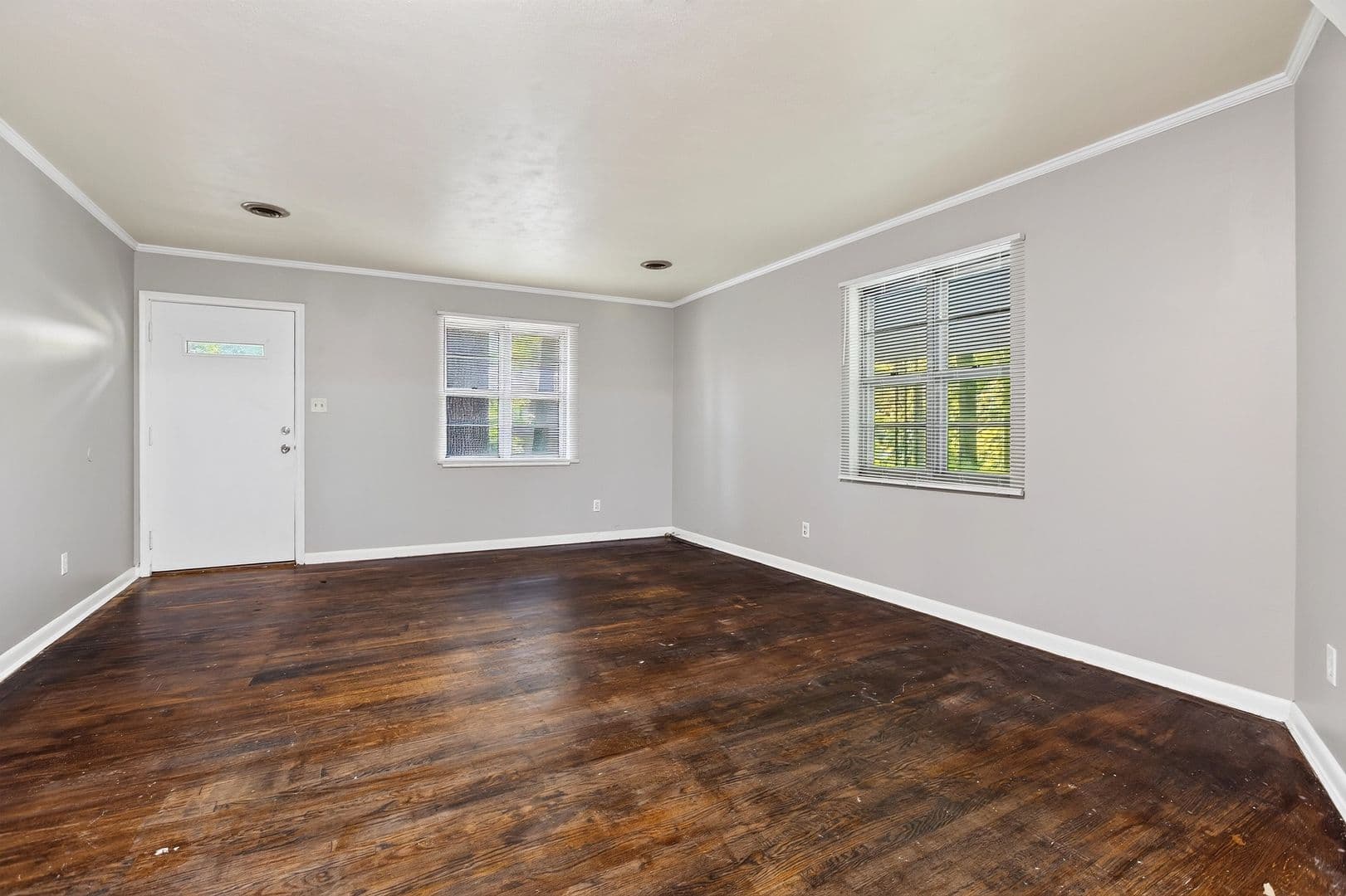 Cleveland Apartment: 3705 Crestview Pl NW