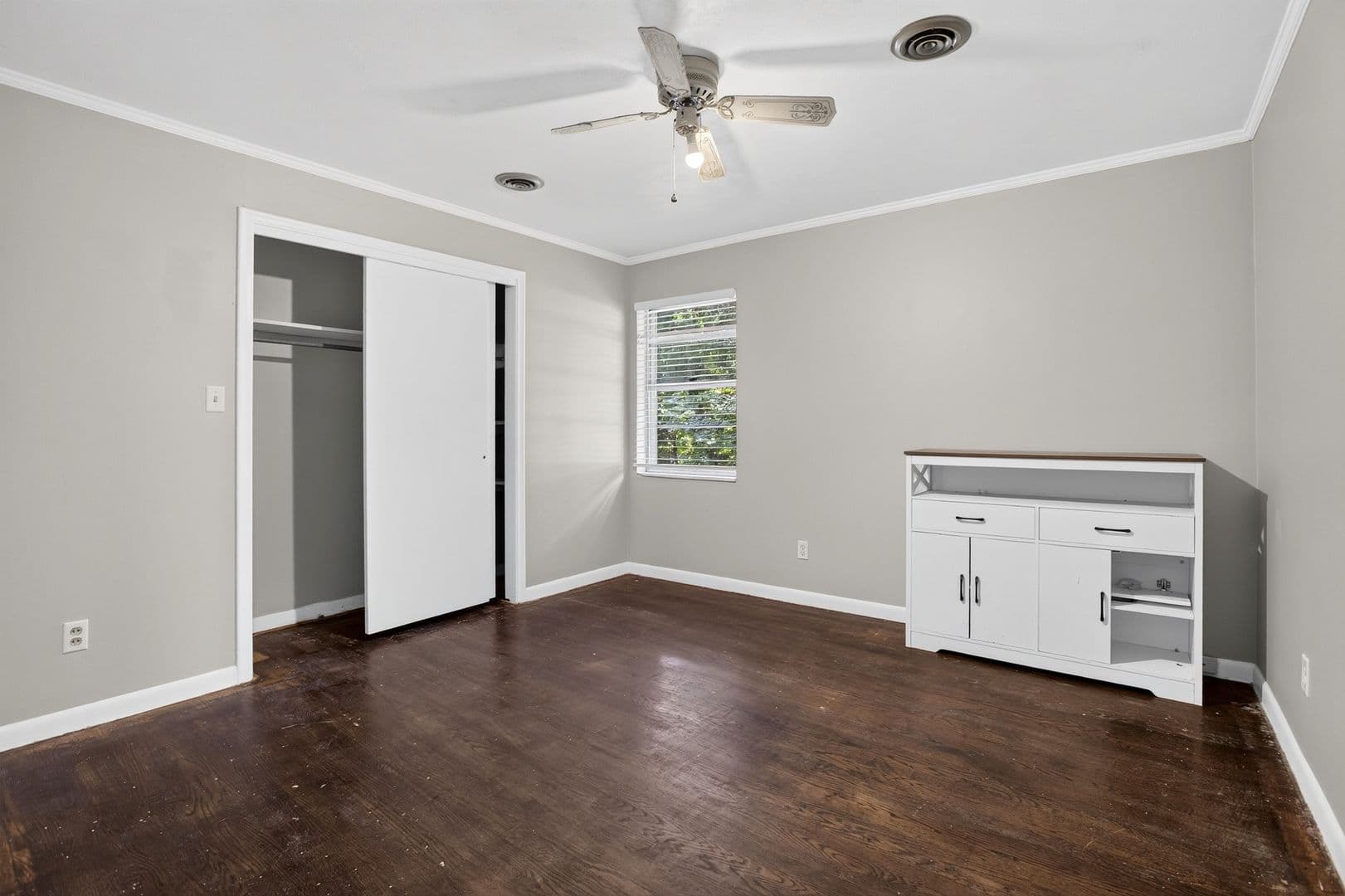 Cleveland Apartment: 3705 Crestview Pl NW