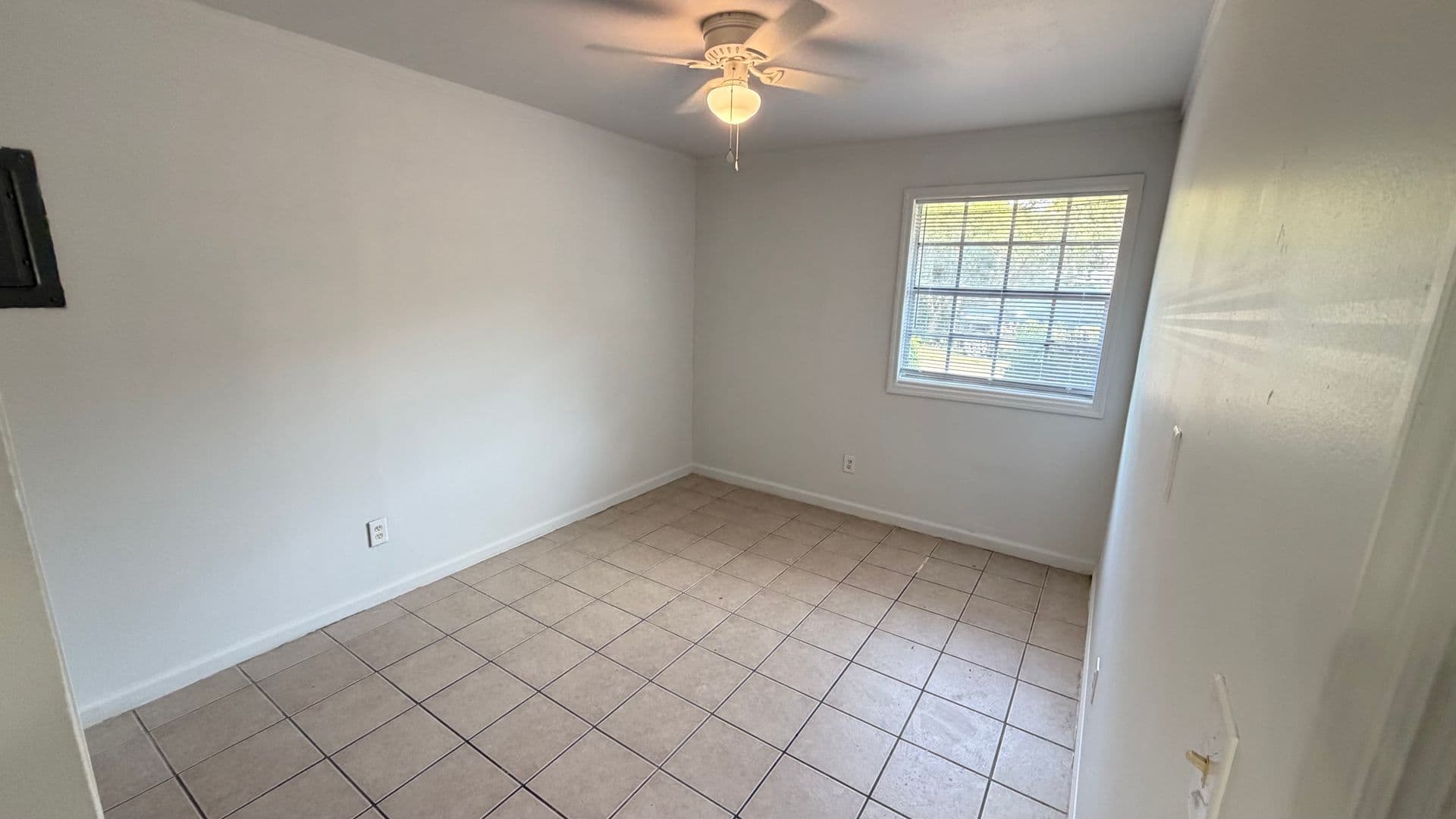 Cleveland Apartment: 1880 Green Dr