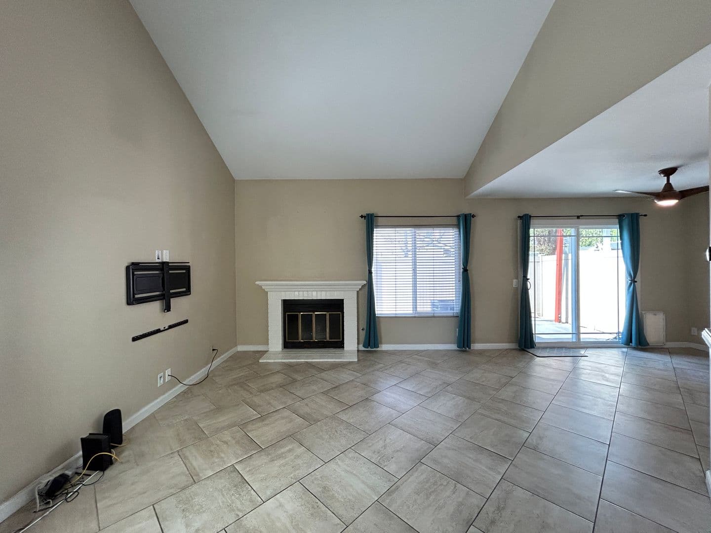 Yorba Linda Townhome: 6205 Cape Cod Lane #33