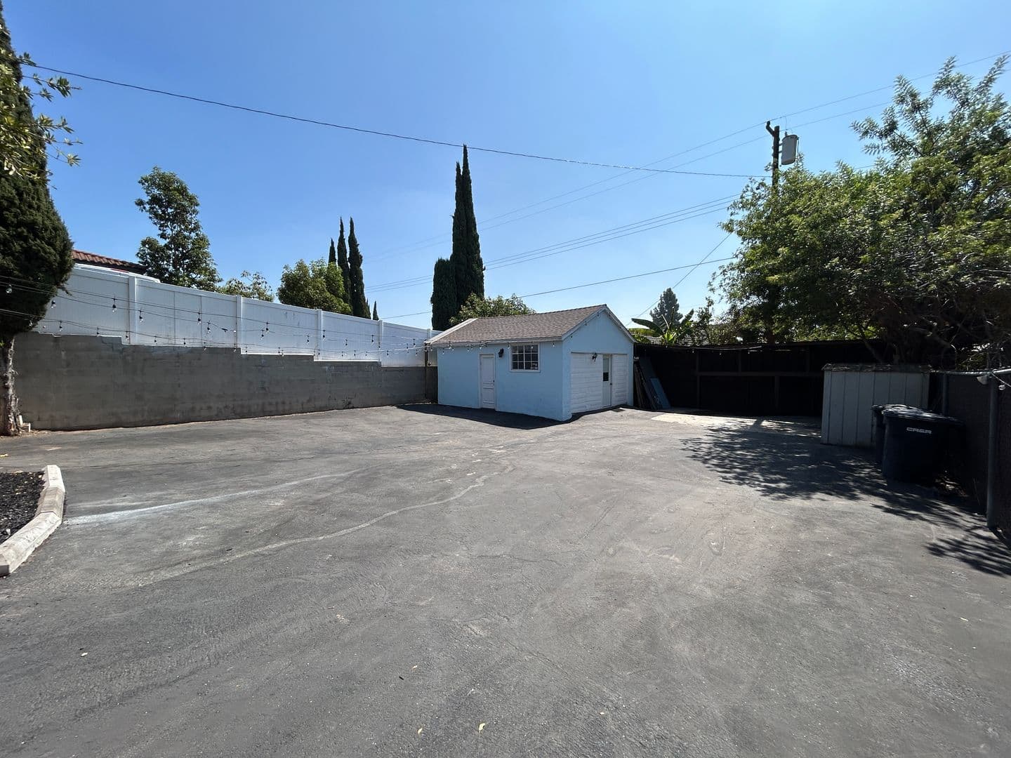 Orange House: 346 E Lincoln Avenue