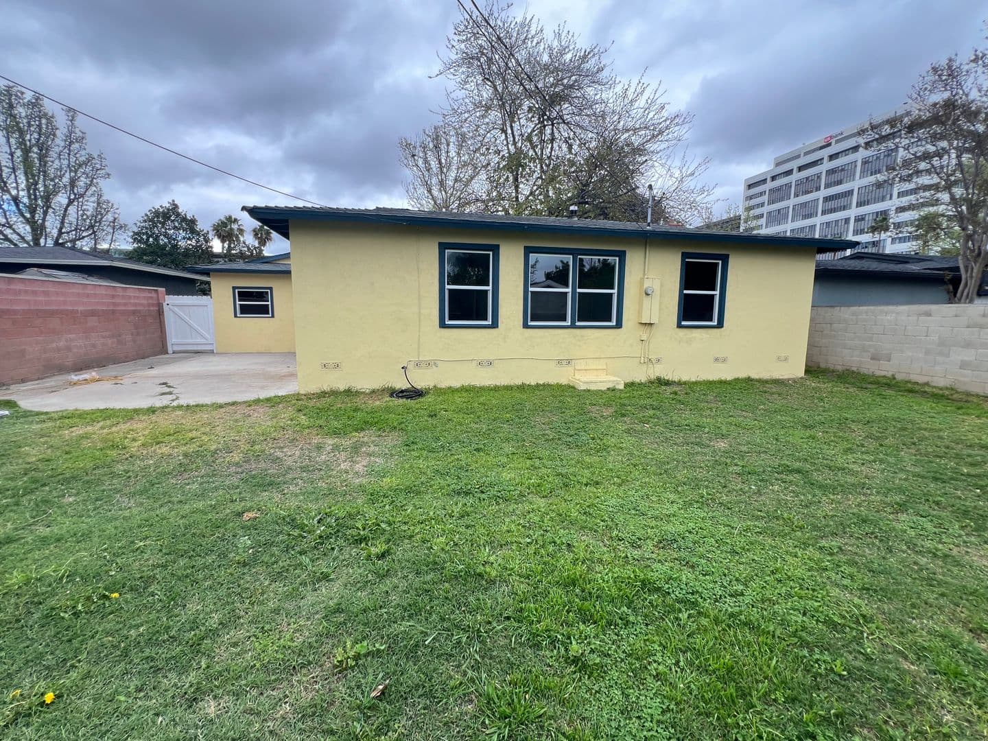 Orange House: 460 S. Alpine Road