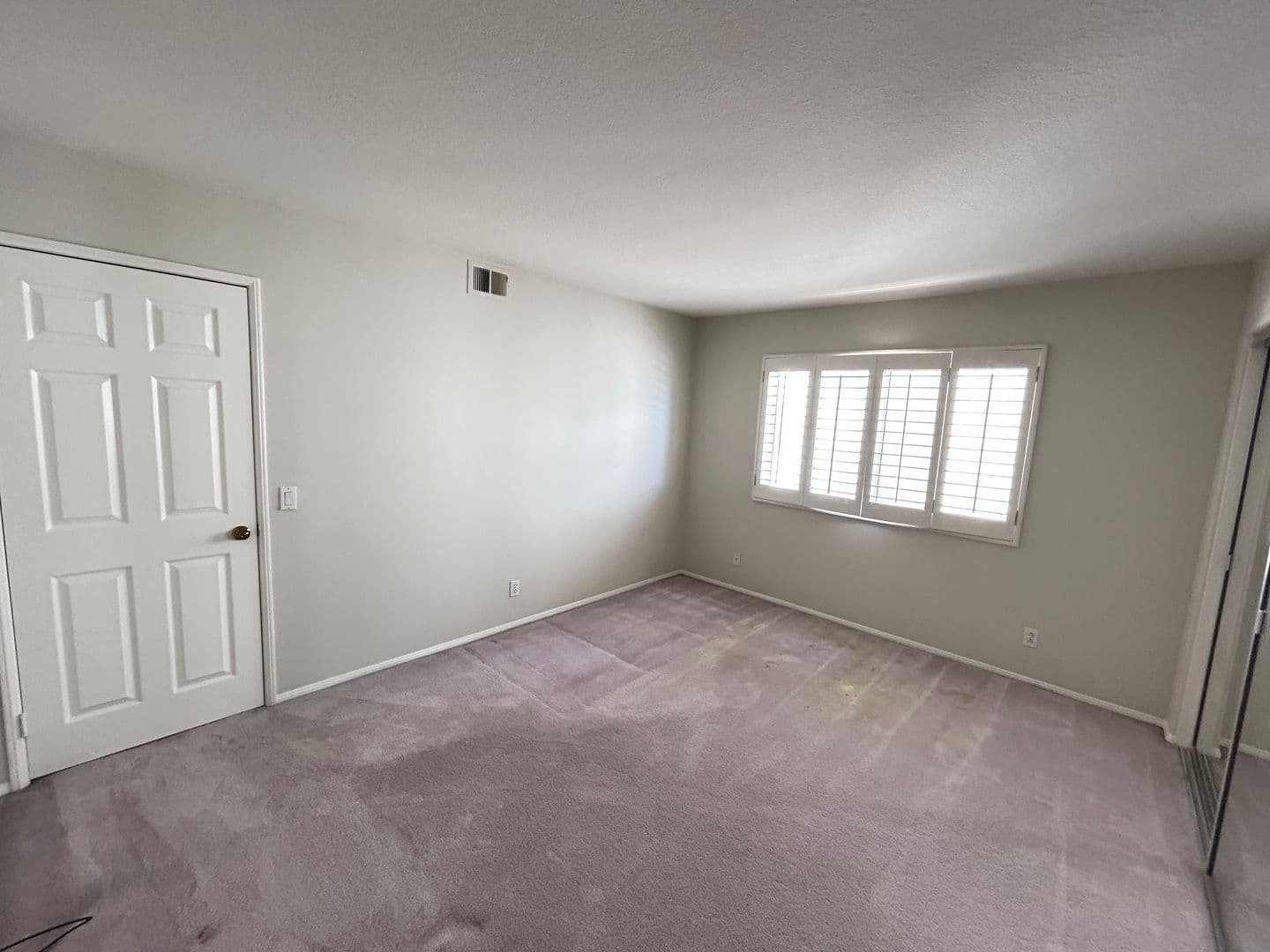 Orange House: 8132 E Hillsdale Drive
