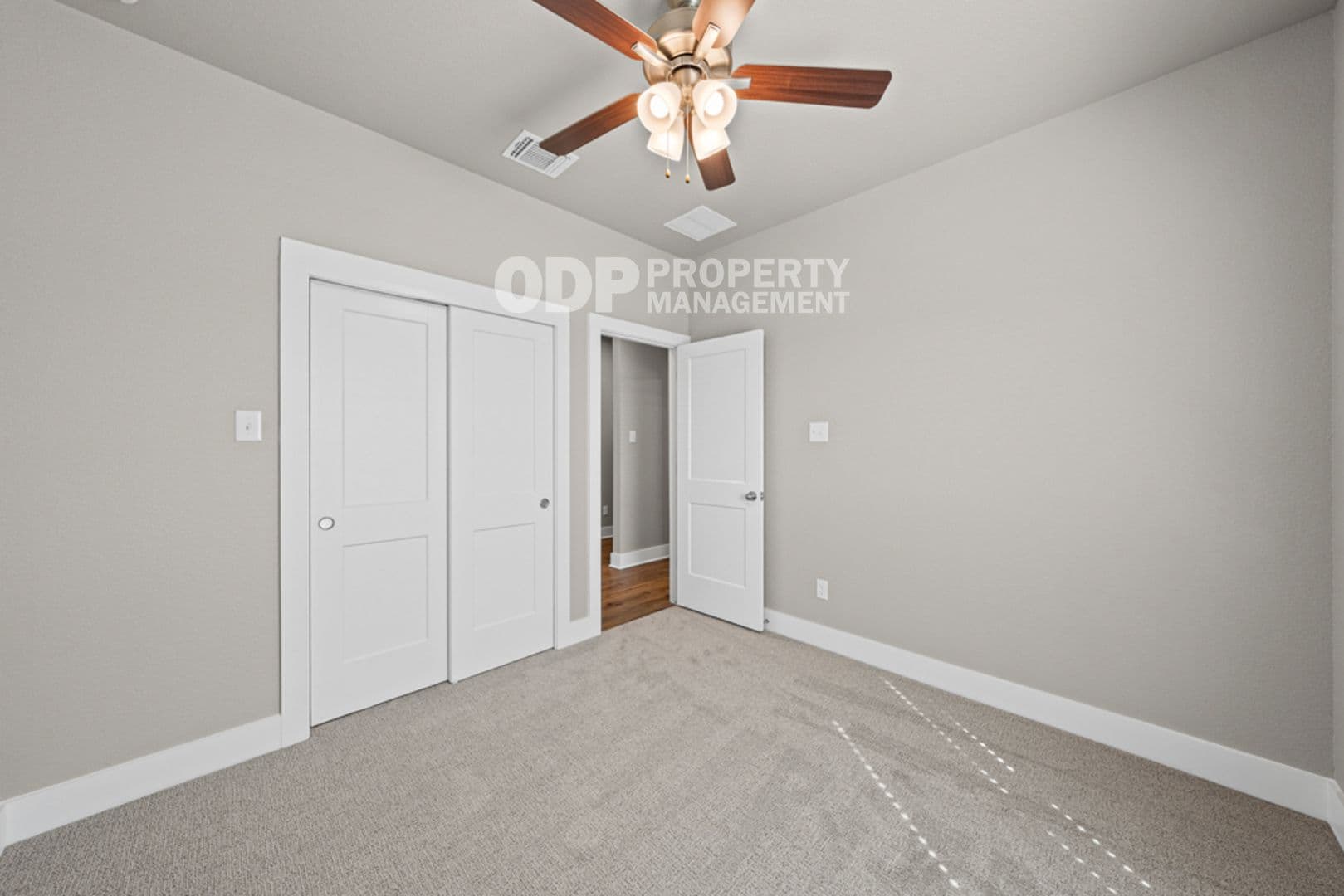 Temple House: 2604 Fox River Dr.