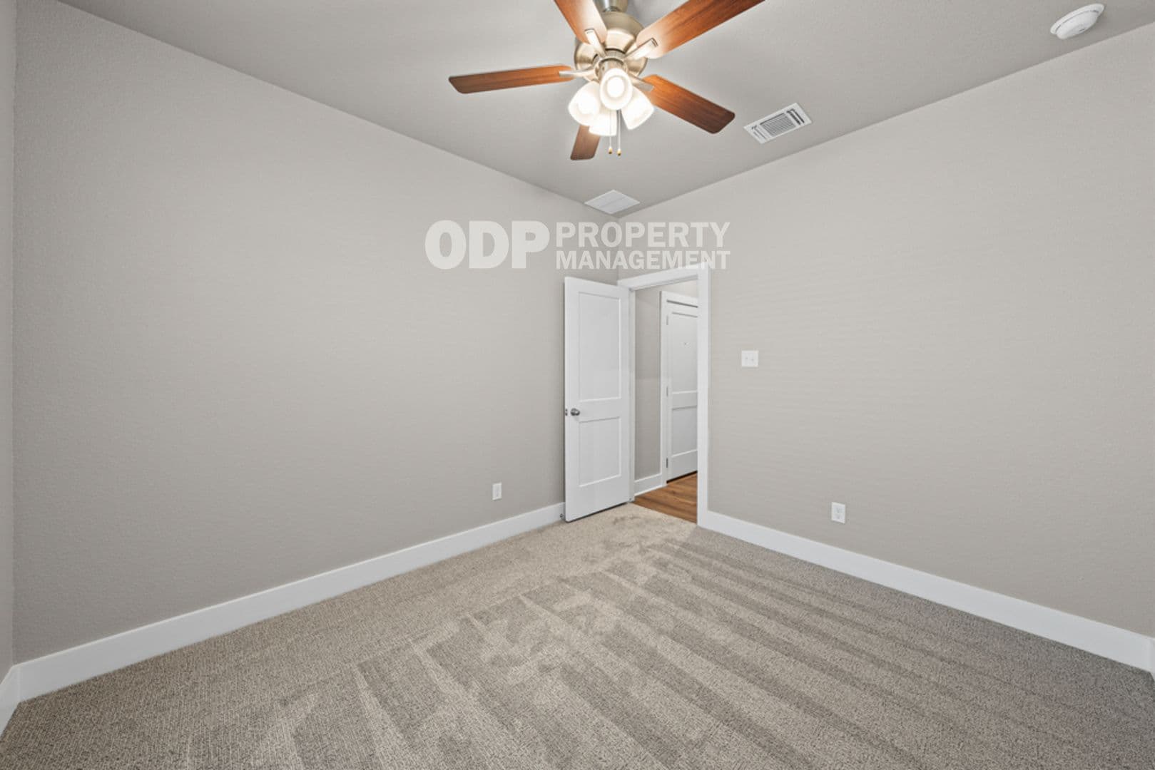 Temple House: 2604 Fox River Dr.