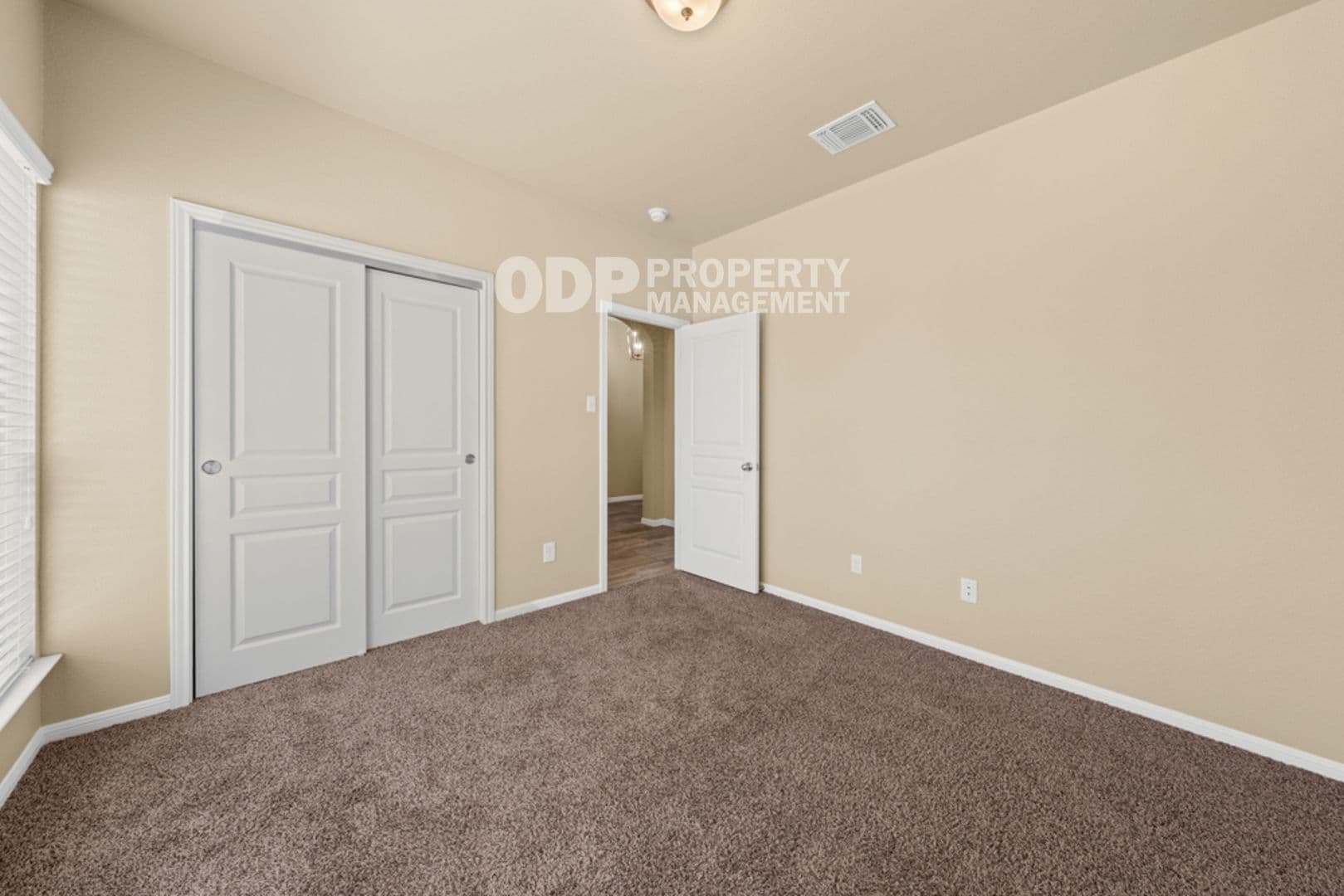 Temple House: 5704 Drury Ln.